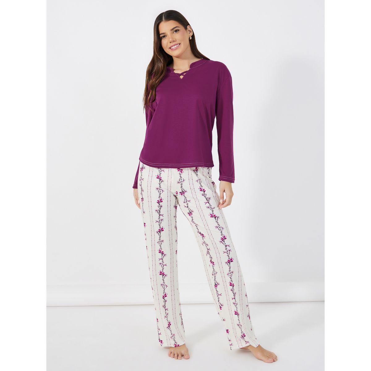 Styli Unwind Solid Notch Cross Front Detail T-Shirt & Floral Print Pants Pyjama Set-women-clothing-nightwear-pyjamas-longsets-image-1