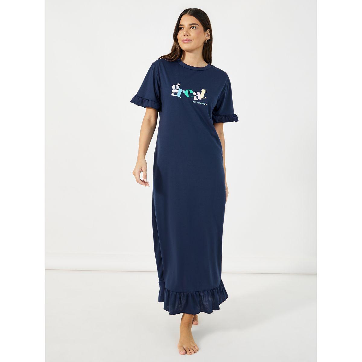 قميص نوم طويل بطبعة كتابة وحافة بكشكش-women-clothing-nightwear-nighties-image-1