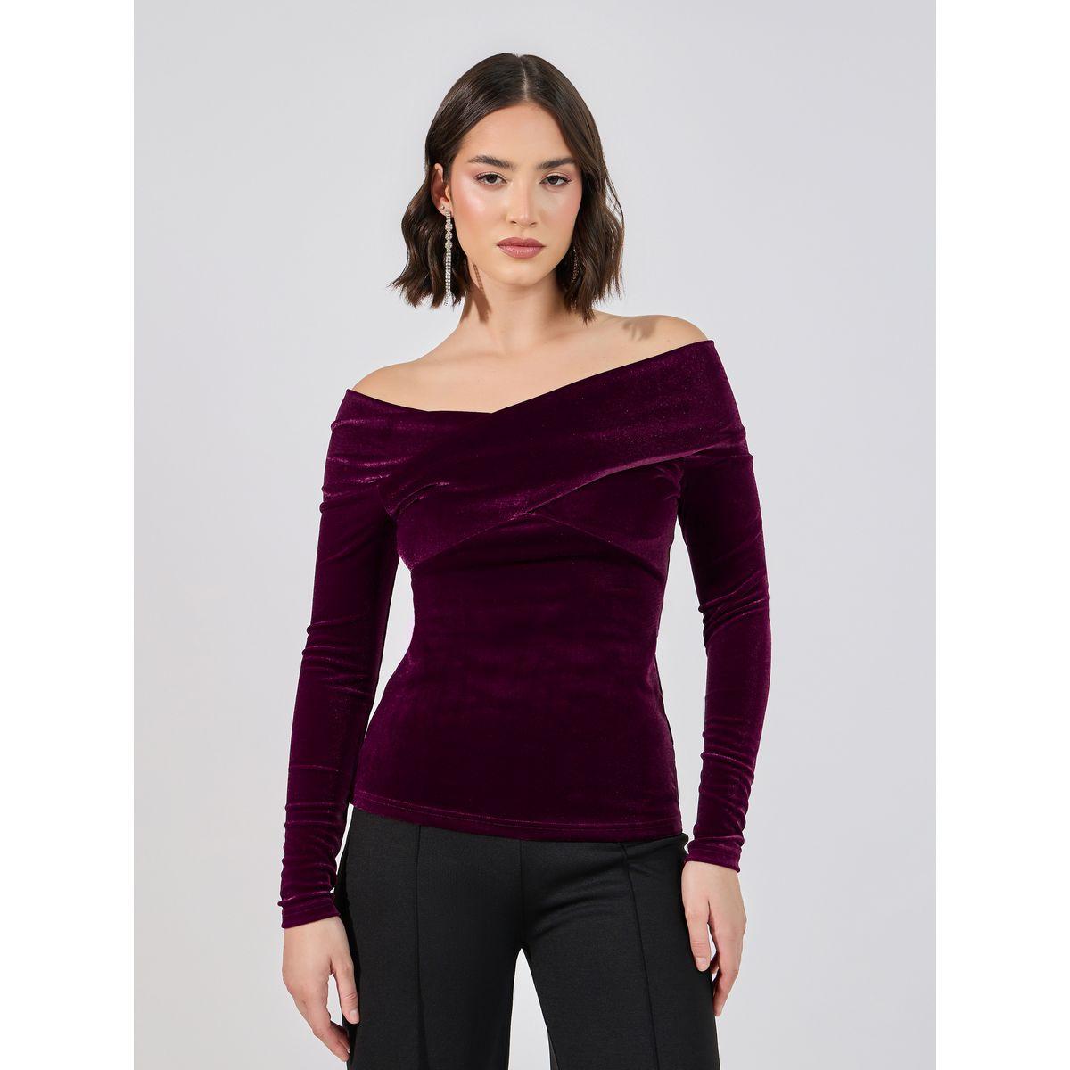 بلوزة مُجسمة بأكتاف مكشوفة-women-clothing-shirtsandblouses-blouses-image-1