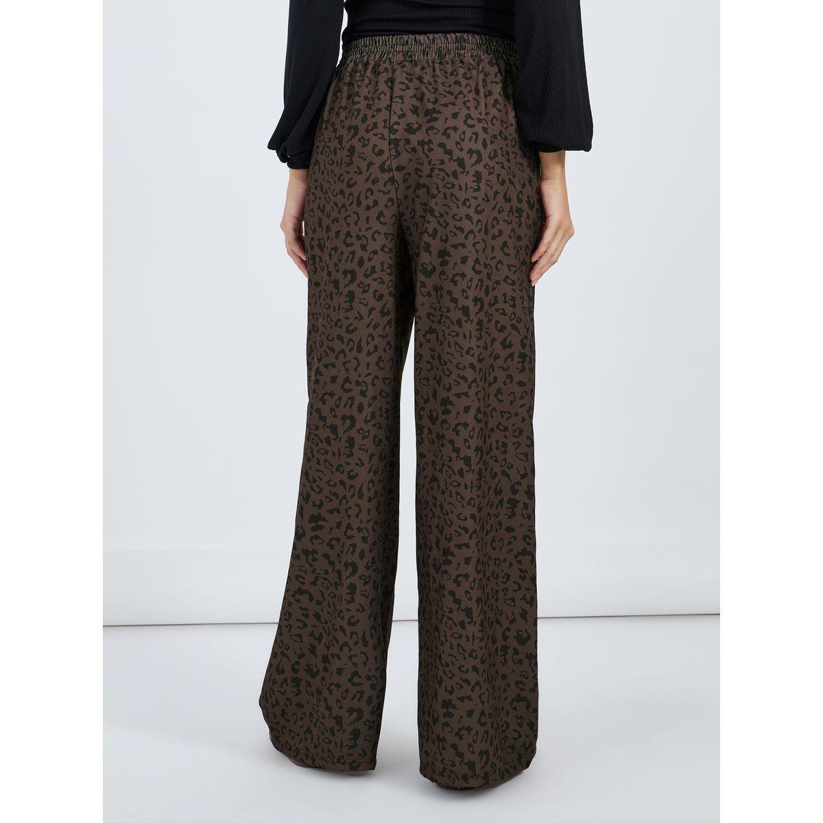 بنطال بقصة مريحة وطبعة حيوان-women-clothing-bottoms-trousers-image-4