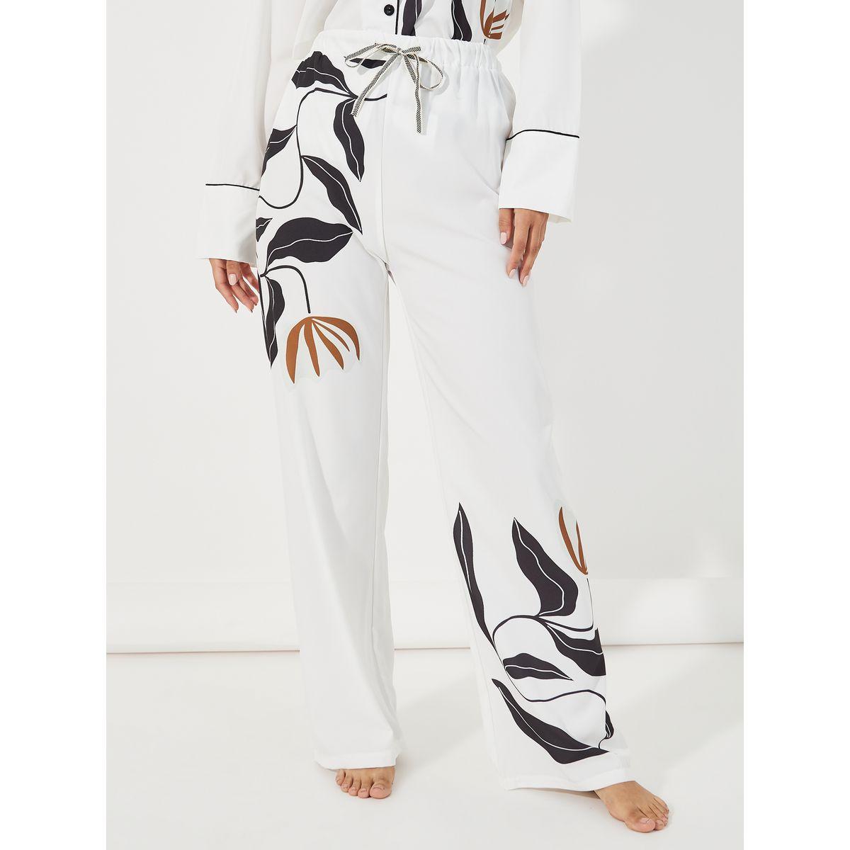 طقم من بنطال بيجاما مع بلوزة بطبعات زهور-women-clothing-nightwear-pyjamas-longsets-image-6