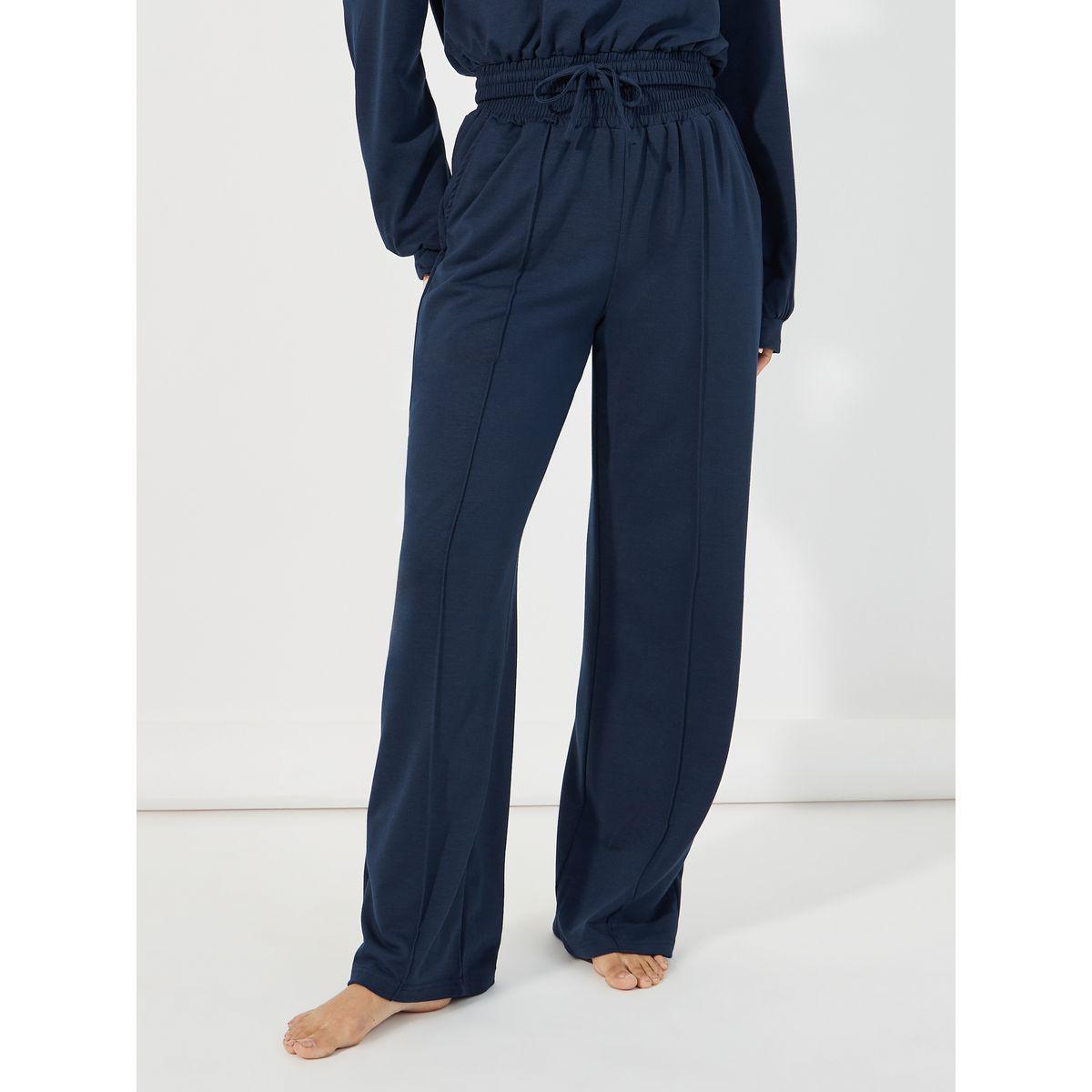 مجموعة من جوغر مع هودي بتفاصيل مُجمعة-women-clothing-coordsets-image-5