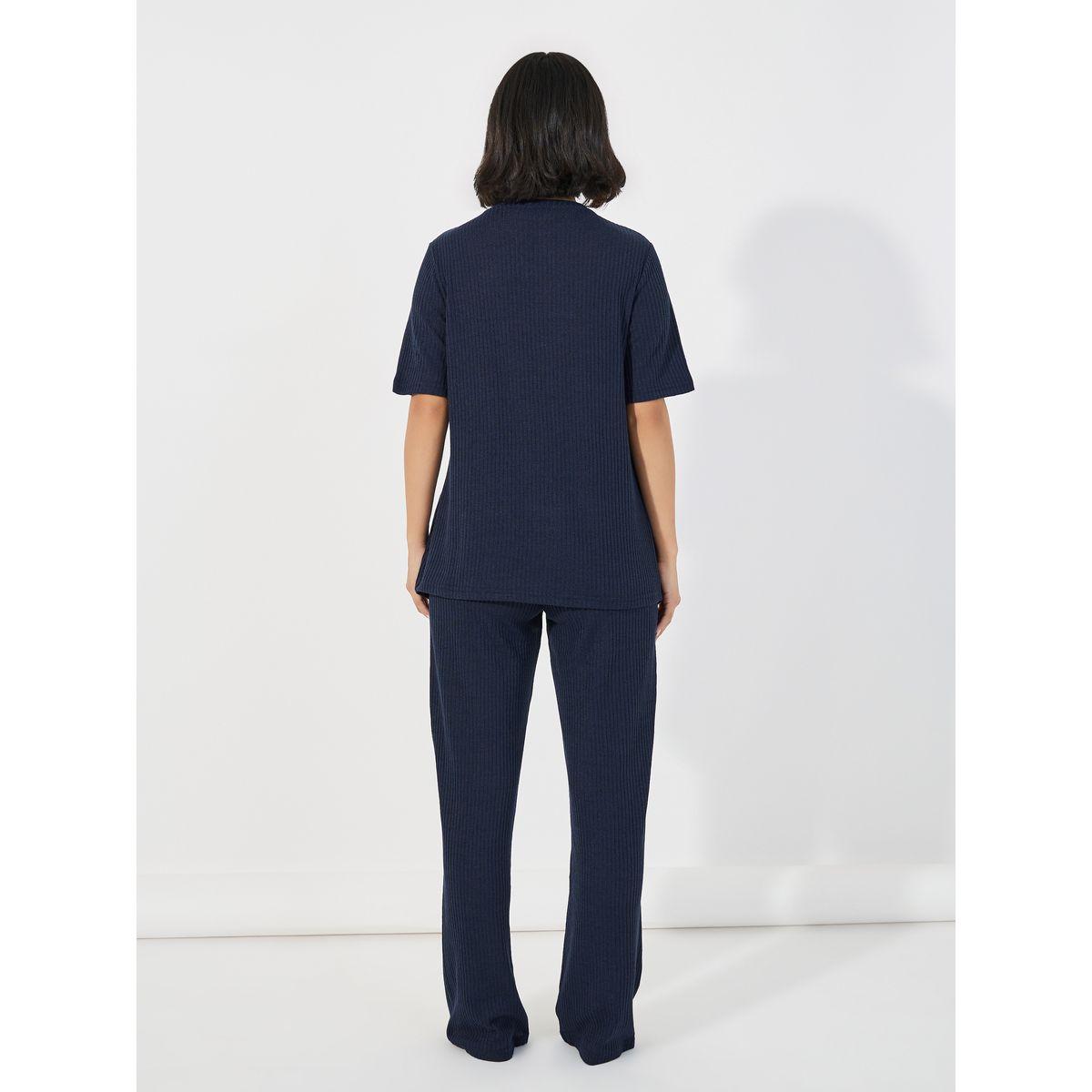 مجموعة من بنطال بأرجل واسعة وبلوزة مضلعة-women-clothing-coordsets-image-4