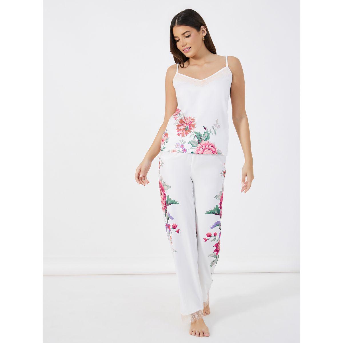 Styli Unwind Floral Print Lace Inset Strappy Cami Top & Pants Pyjama Set-women-clothing-nightwear-pyjamas-longsets-image-2
