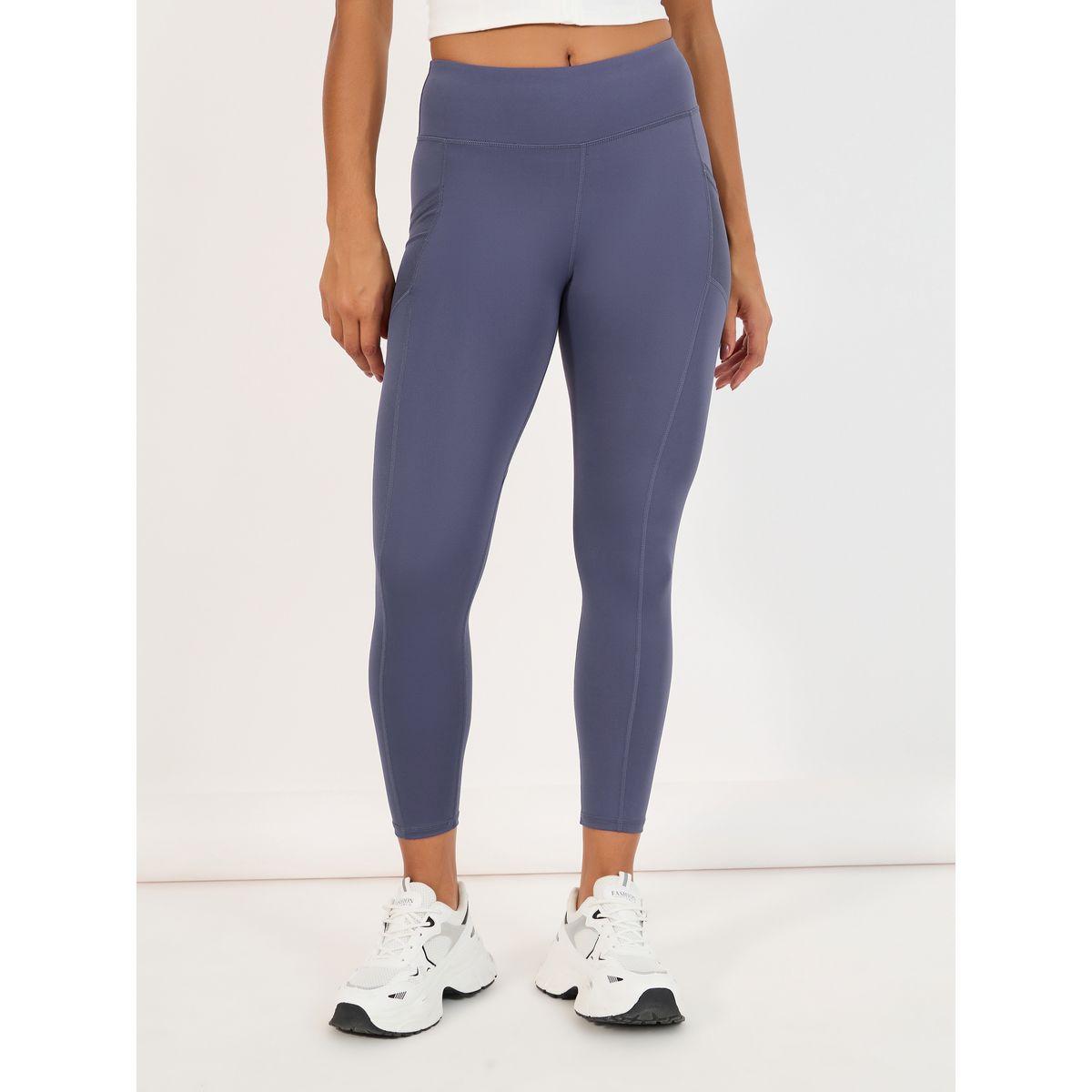 ليقنز مزين بدرزات مع جيوب بتفاصيل شبكية-women-clothing-sportswearandactivewear-bottoms-image-2
