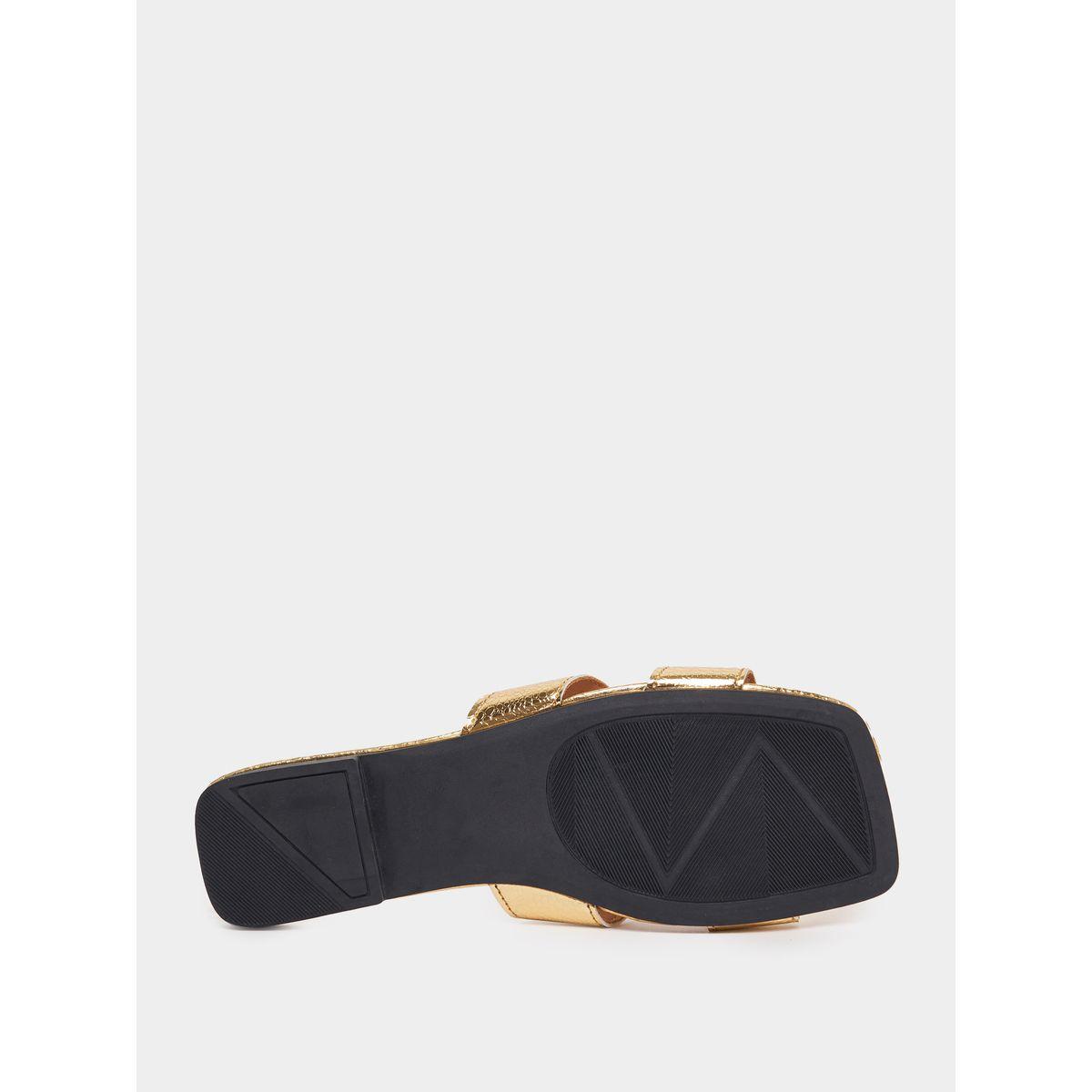 Styli Metallic Cross Strap Flat Sandals-women-shoes-sandals-flats-image-7