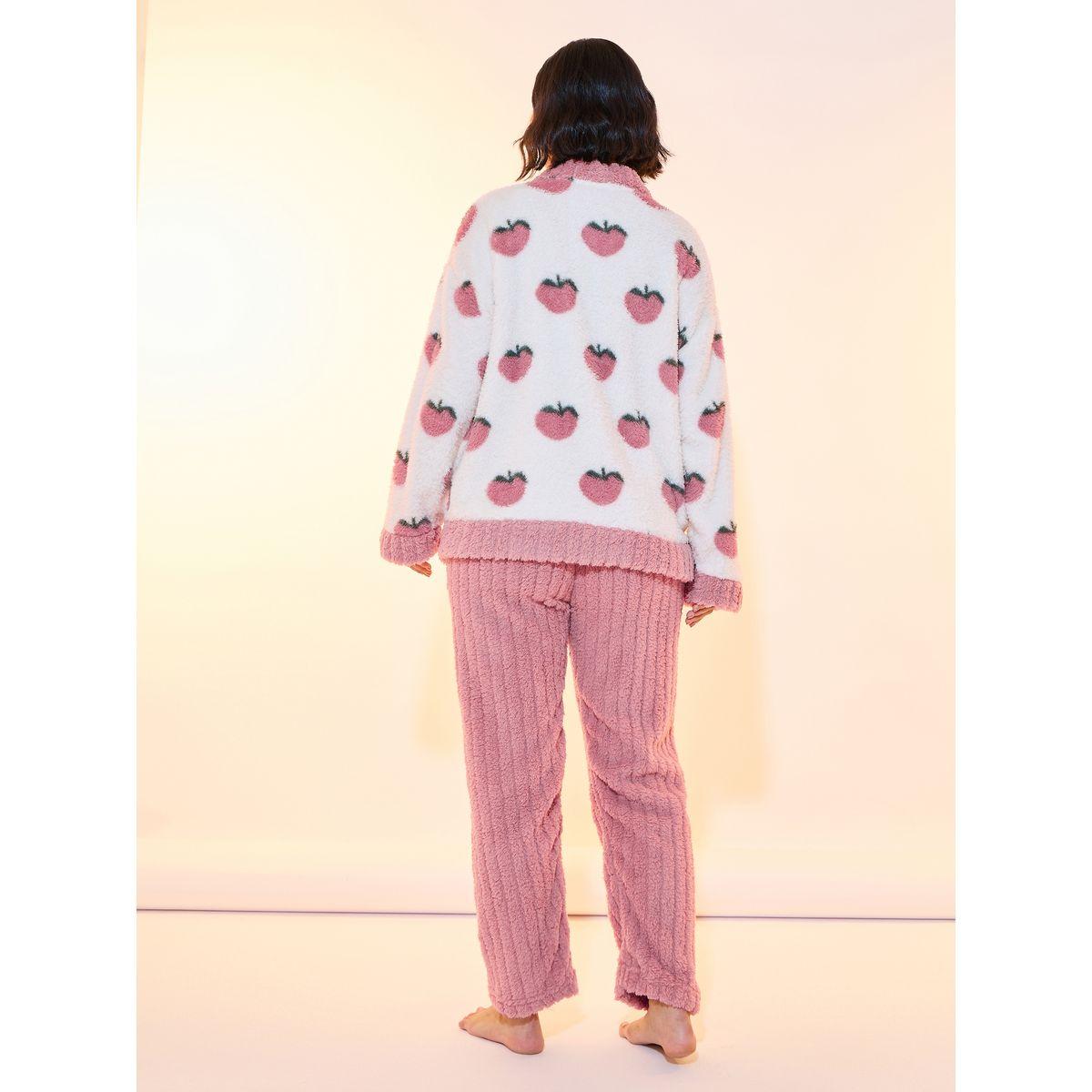 Styli Strawberry Print Teddy Cardigan & Pyjama Set-women-clothing-nightwear-pyjamas-longsets-image-4