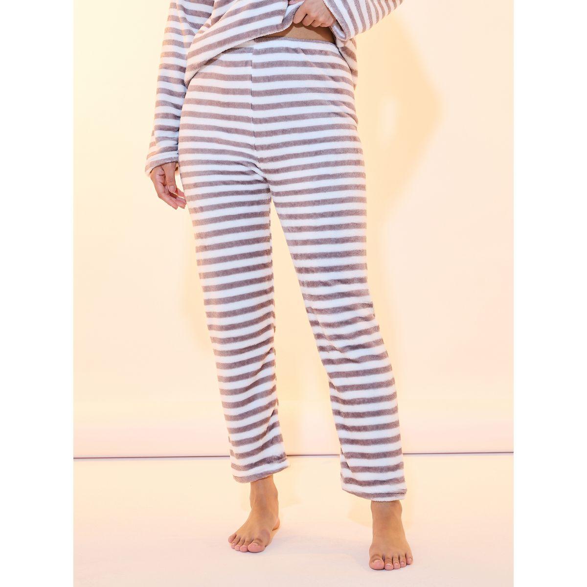 Styli Striped Print T-Shirt & Pyjama Set-women-clothing-nightwear-pyjamas-longsets-image-5