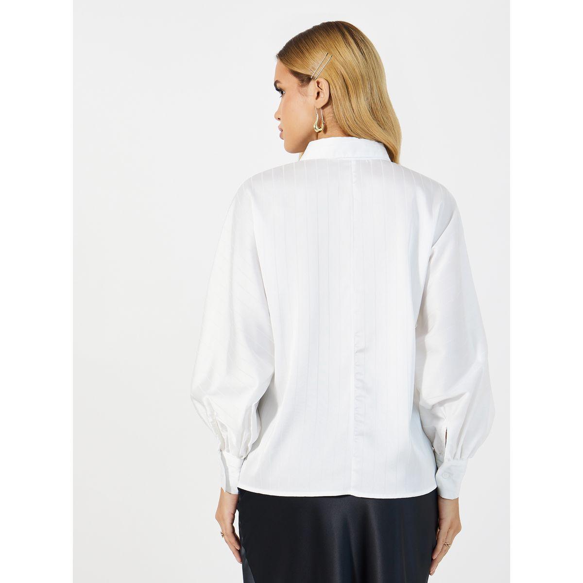 بلوزة مخططة بقصة واسعة وأزرار غلق-women-clothing-shirtsandblouses-shirts-image-5