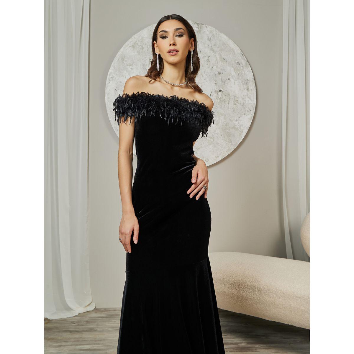 فستان طويل بأكتاف مكشوفة وفرو صناعي-women-clothing-dresses-image-5