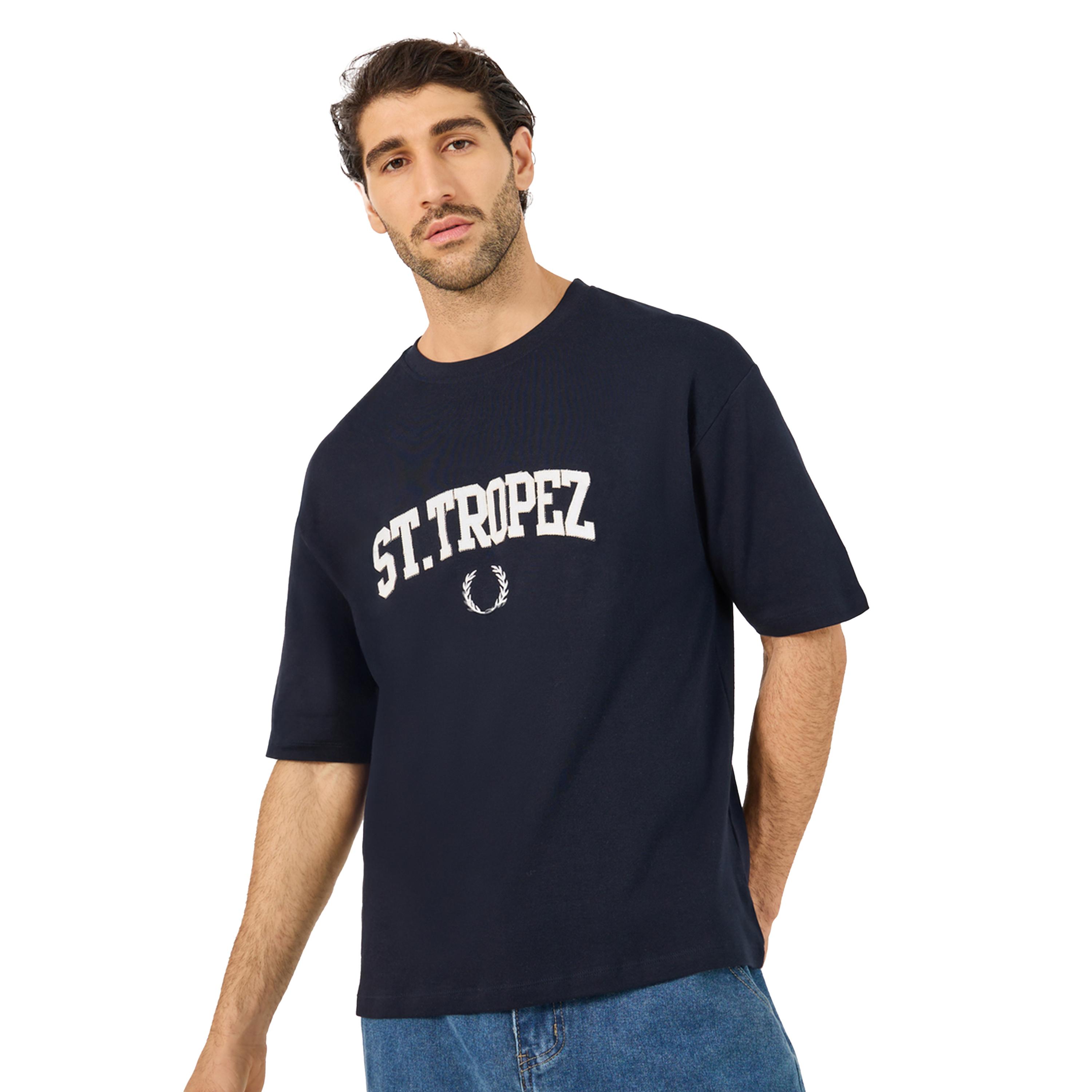 ستايلي -  تي شيرت مقاس كبيربرقبة دائرية مطرز بشعار-men-clothing-tshirtsandpolos-tshirts-image-1