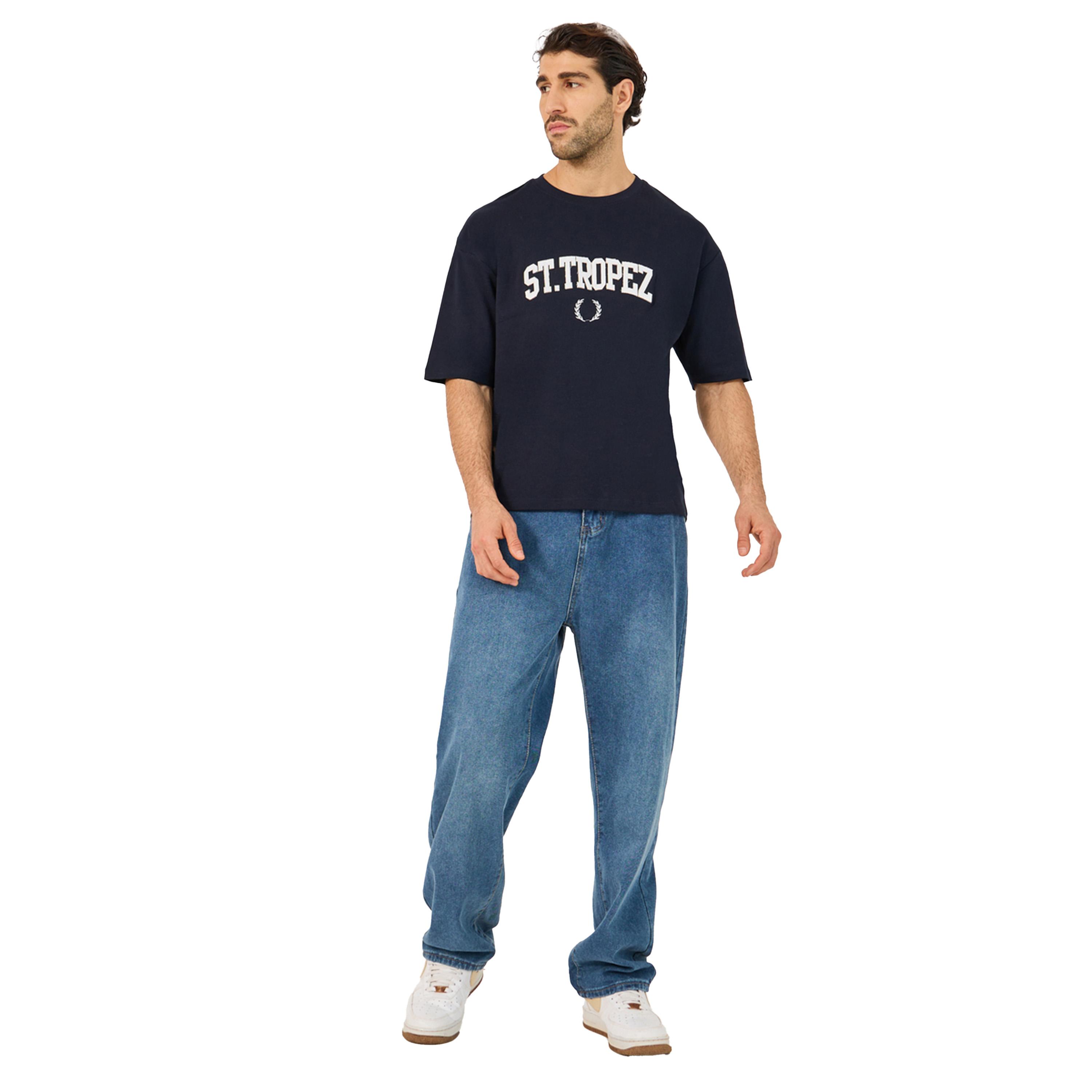 ستايلي -  تي شيرت مقاس كبيربرقبة دائرية مطرز بشعار-men-clothing-tshirtsandpolos-tshirts-image-2