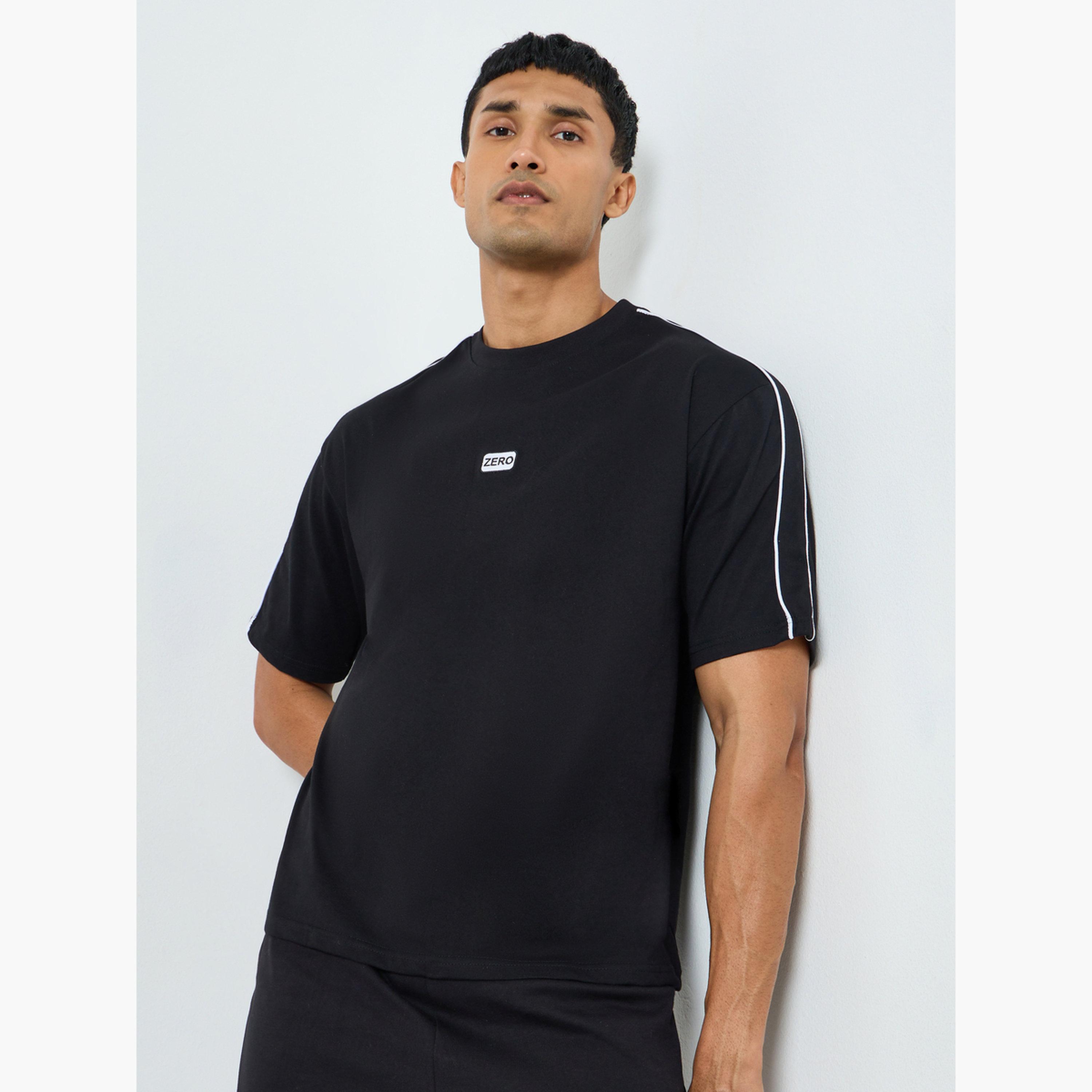 Styli Men Black Shoulder Piping Detail Oversized T-Shirt-men-clothing-tshirtsandpolos-tshirts-image-1