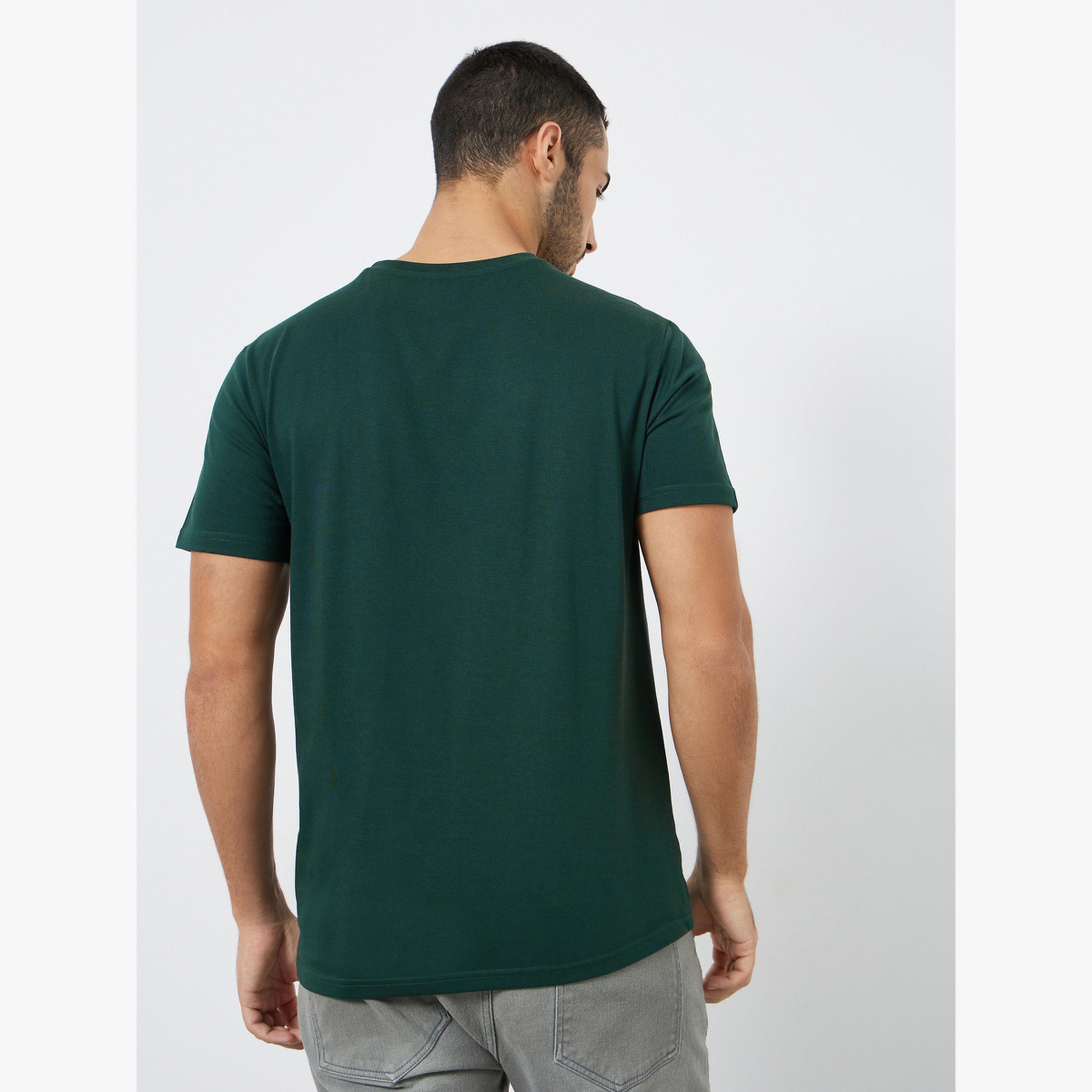 Styli Men Green Minimalist Print Crew Neck T-Shirt-men-clothing-tshirtsandpolos-tshirts-image-5