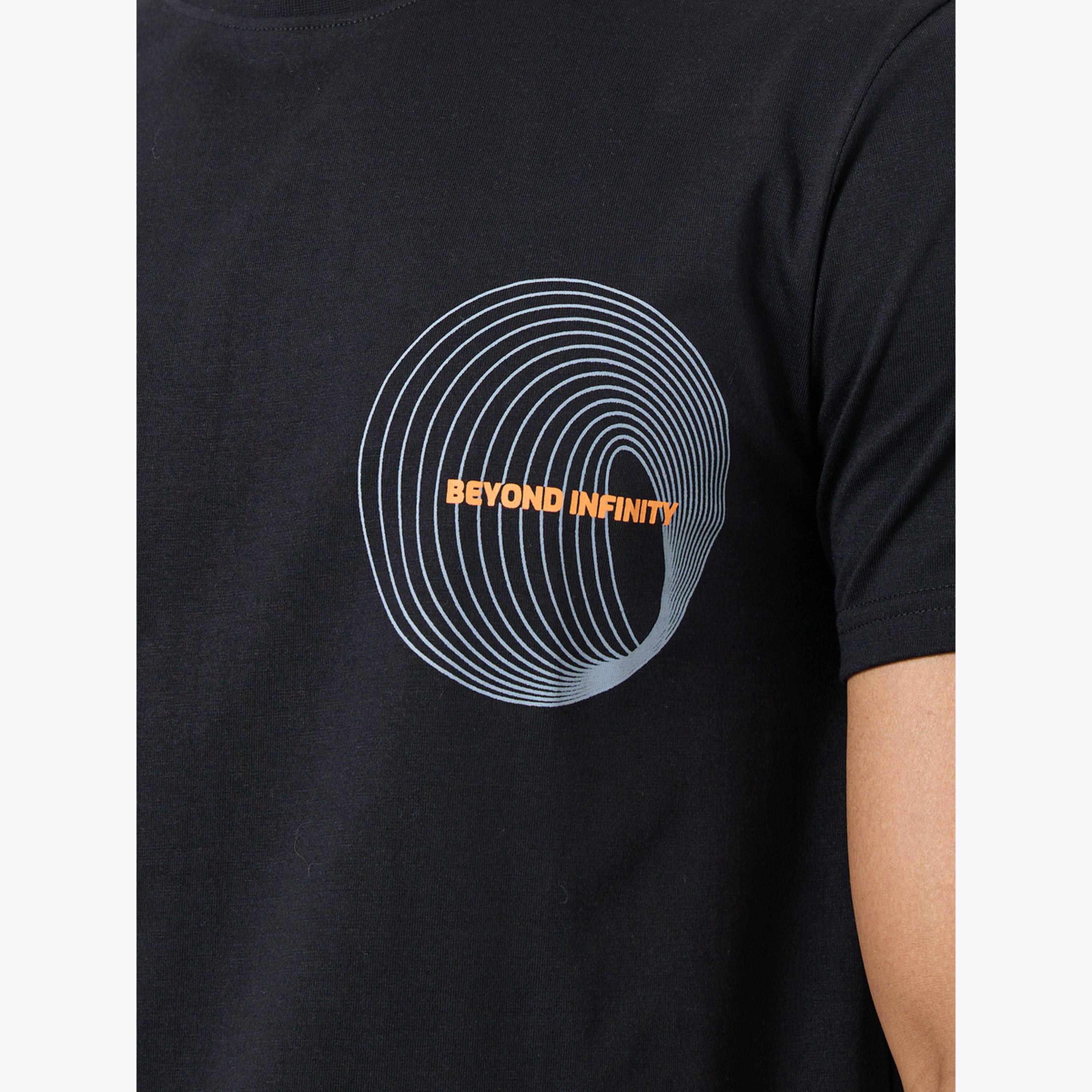 ستايلي - تي شيرت رجالي أسود بطبعة جرافيكية ورقبة دائرية-men-clothing-tshirtsandpolos-tshirts-image-4