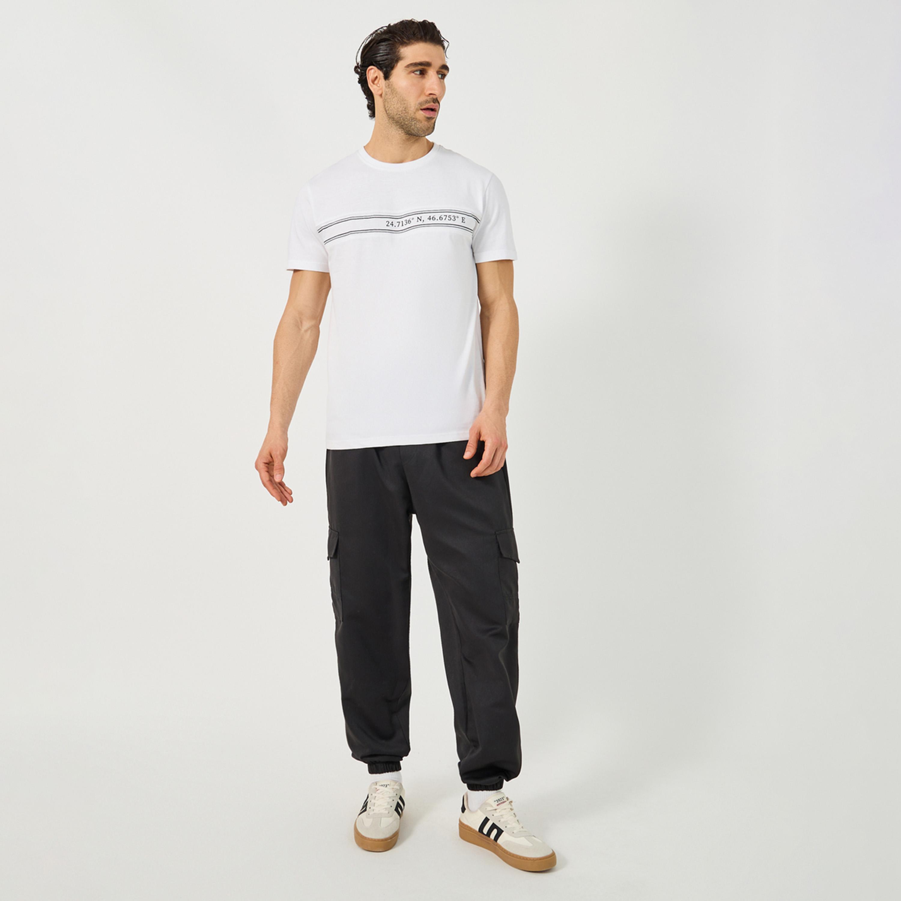 Styli Minimal Print Panelled Regular Fit T-Shirt-men-clothing-tshirtsandpolos-tshirts-image-2