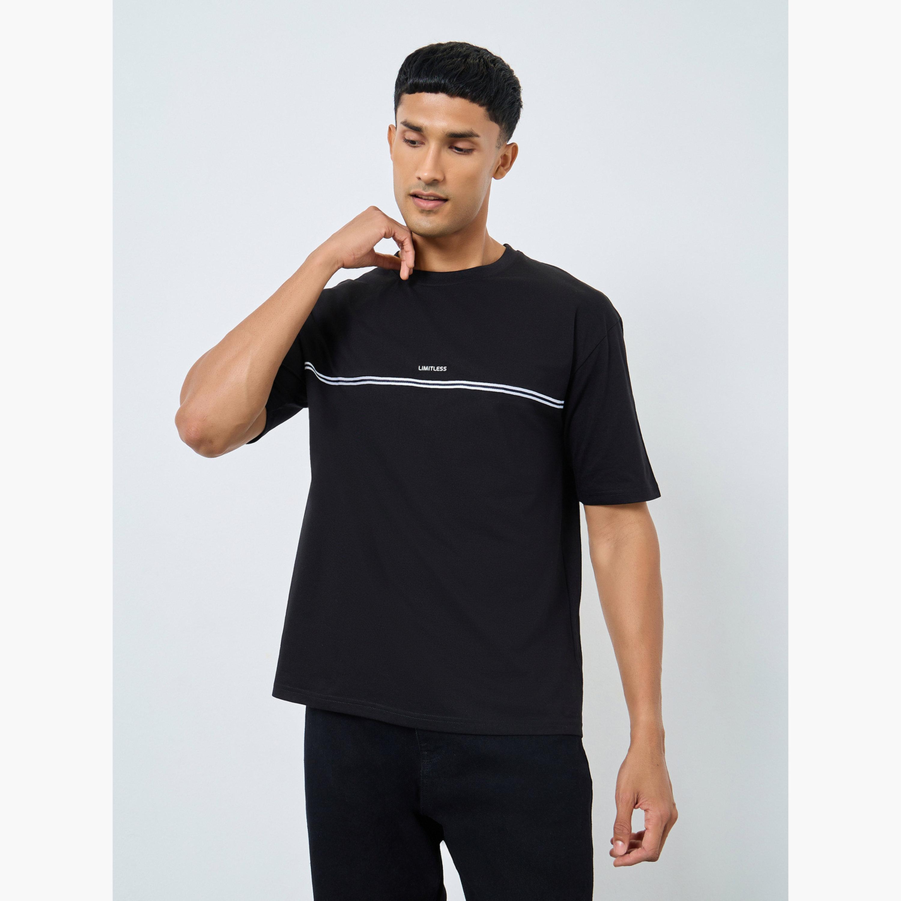 Styli Men Black Oversized Striped Crew Neck T-Shirt-men-clothing-tshirtsandpolos-tshirts-image-1
