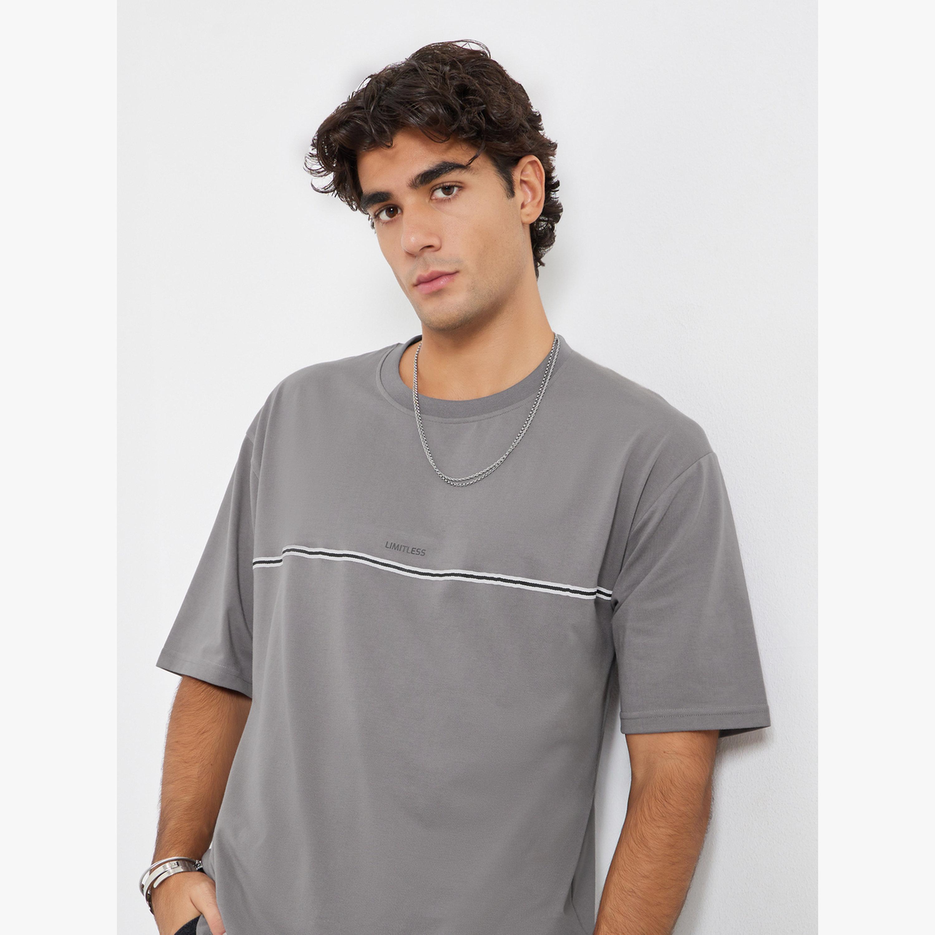 Styli Men Minimalist Print Oversized T-Shirt-men-clothing-tshirtsandpolos-tshirts-image-3