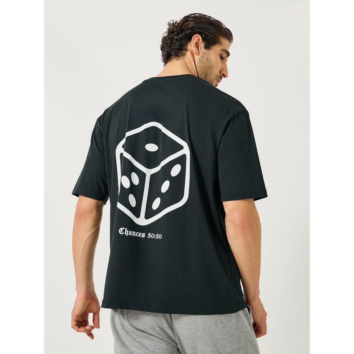 تيشيرت فضفاض بطبعة جرافيك-men-clothing-tshirtsandpolos-tshirts-image-1