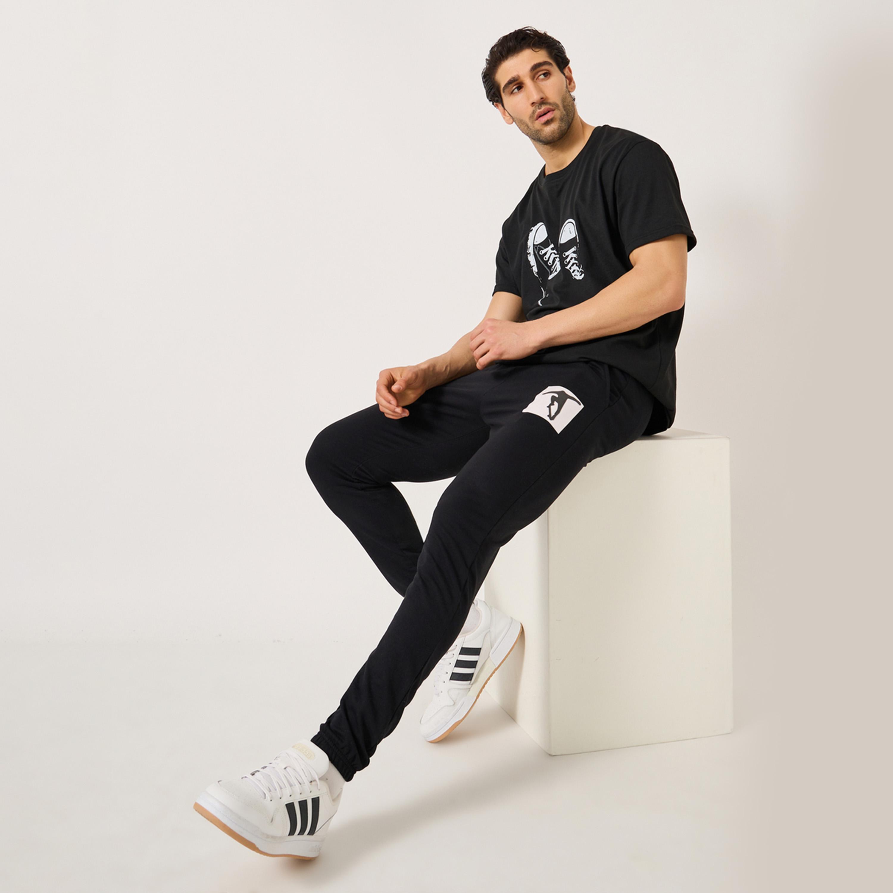 Styli Graphic Print Pocket Detail Slim Fit Joggers-men-clothing-bottoms-joggers-image-2