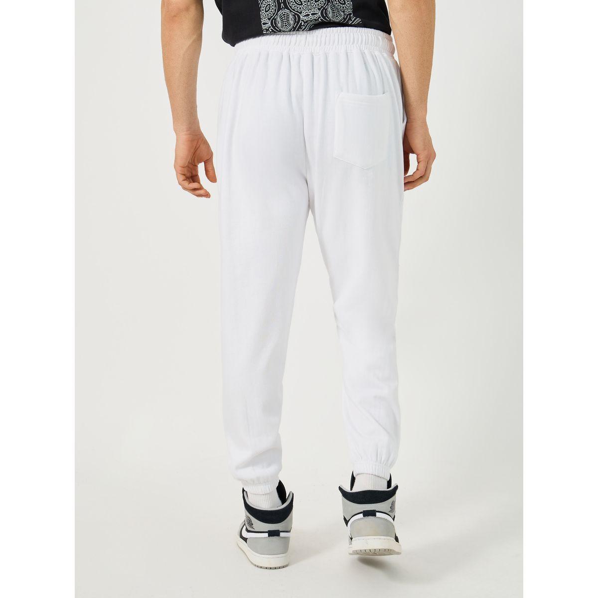 Styli Slogan Print Cotton Rich Fleece Oversized Joggers-men-clothing-bottoms-joggers-image-6