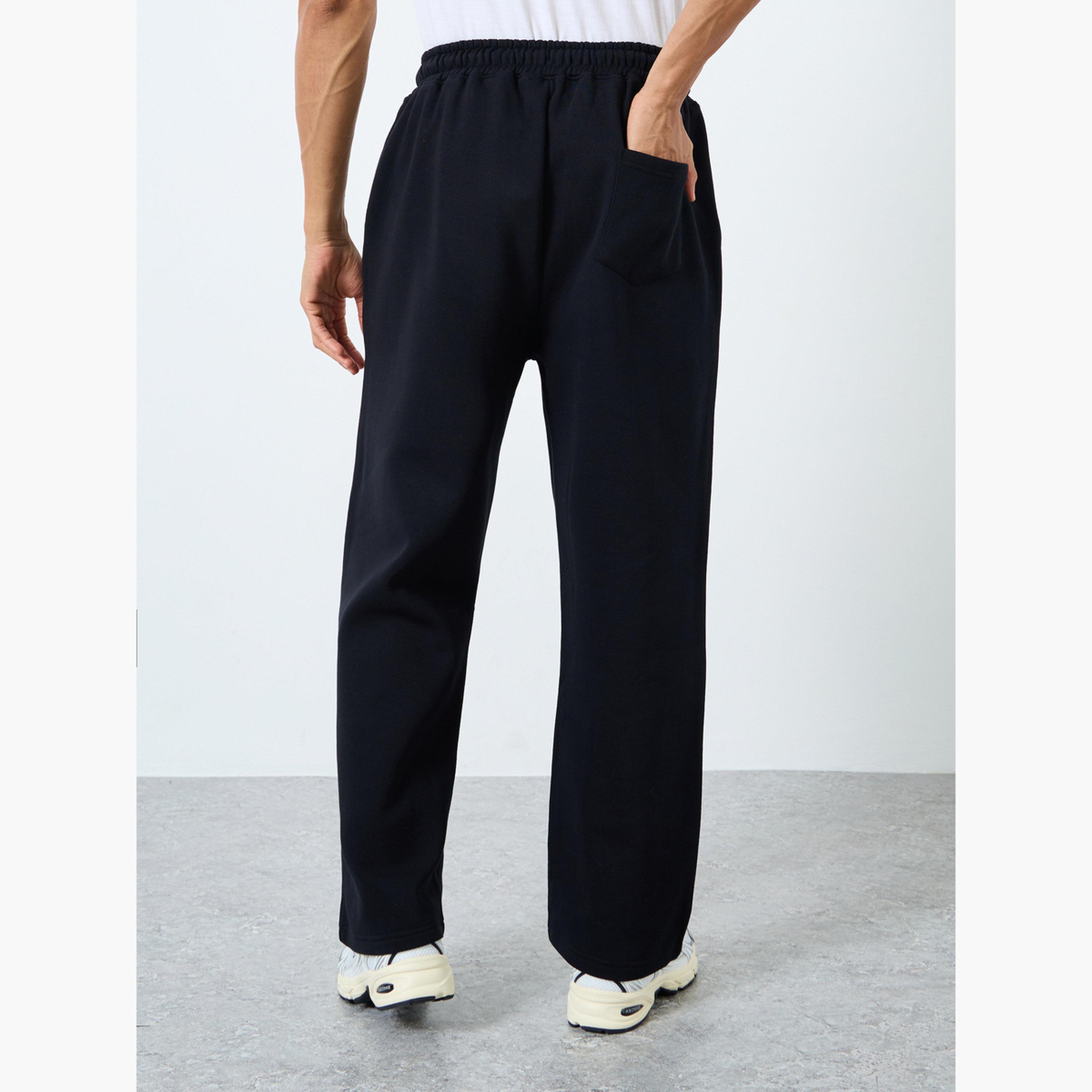 Styli Men Black Oversized Joggers with New York United States Pocket Slogan Print-men-clothing-bottoms-joggers-image-3