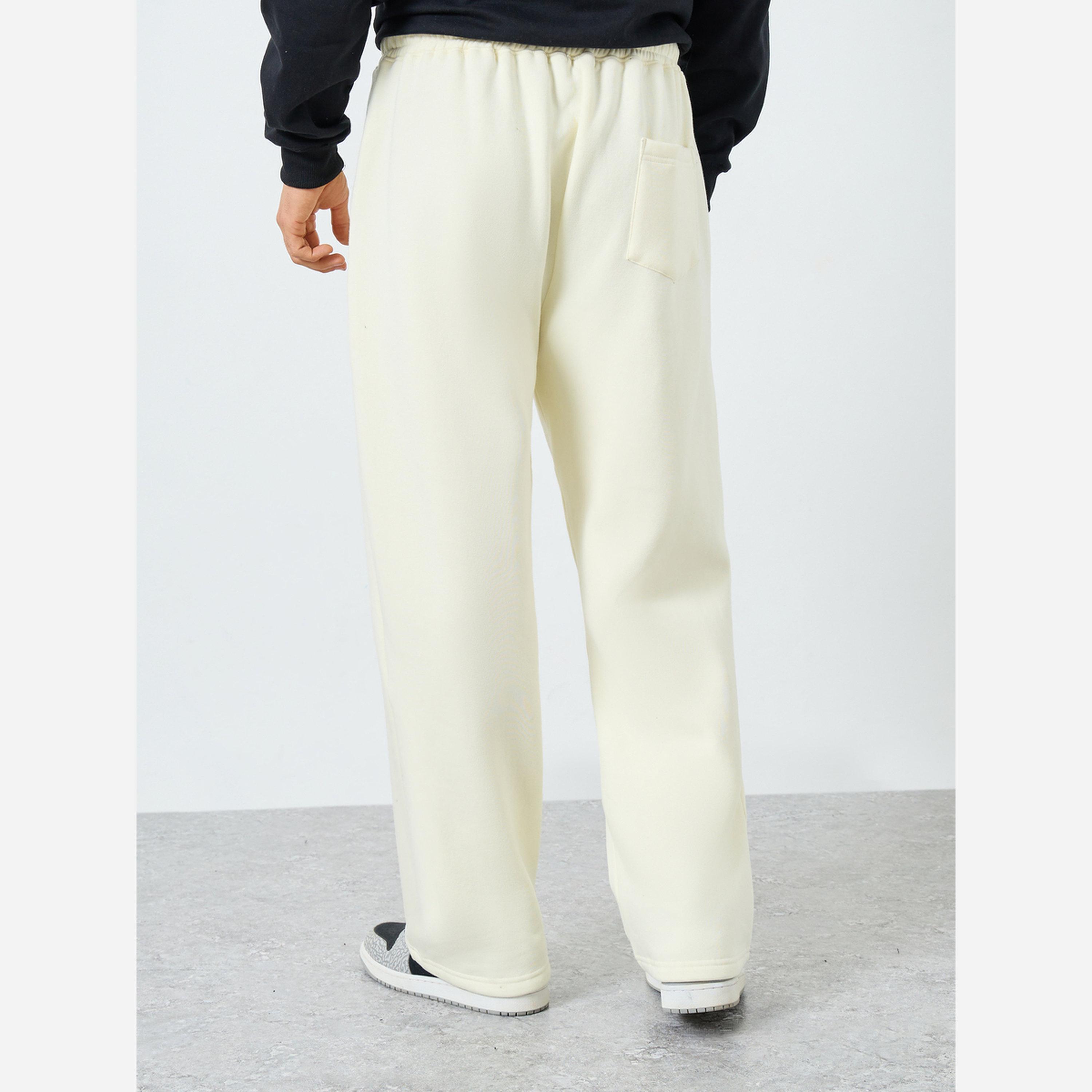 ستايلي - بنطال رياضي مقاس واسع حافة مفتوحة طبعة شعار-men-clothing-bottoms-joggers-image-3