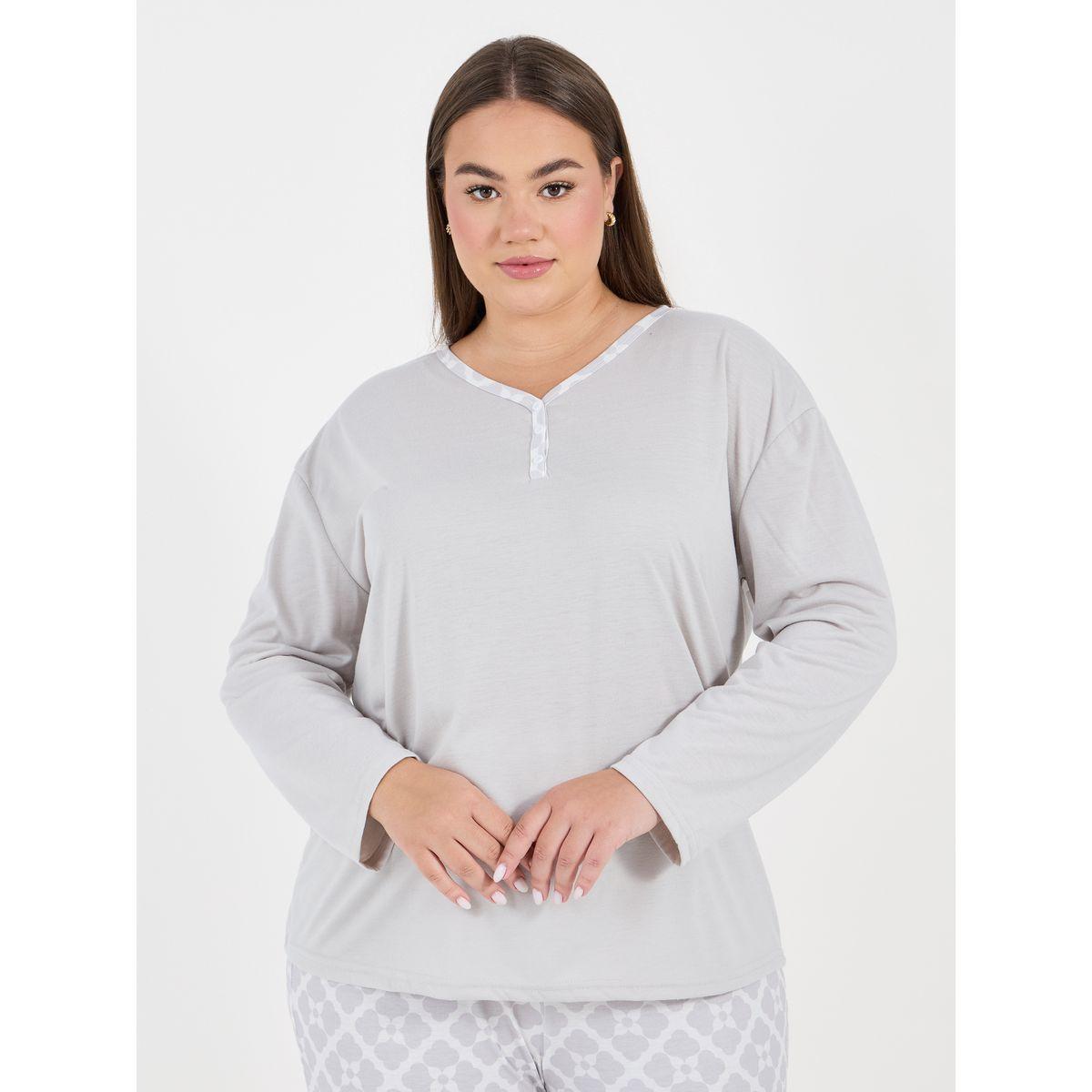 Styli Plus Size Placket V Neck Drop Shoulder T-Shirt & Geo Print Pyjama Set-women-clothing-nightwear-pyjamas-longsets-image-3