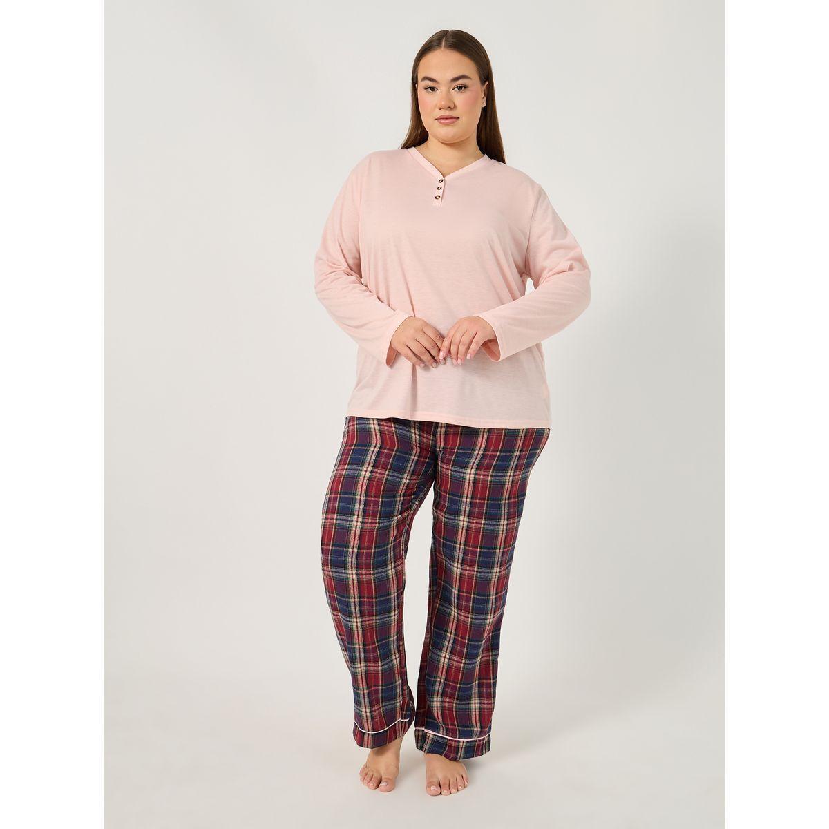 Styli Plus Size Long Sleeve T-Shirt and Checked Pyjama Set-women-clothing-nightwear-pyjamas-longsets-image-1