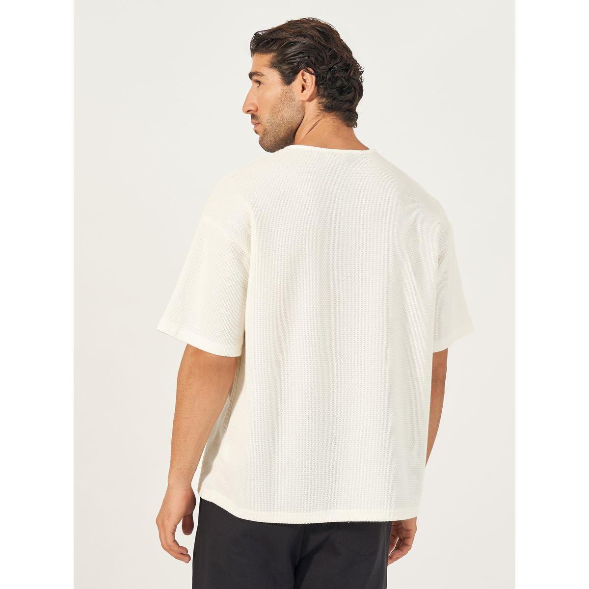Styli Oversized Honeycomb Textured Knit T-Shirt-men-clothing-tshirtsandpolos-tshirts-image-5