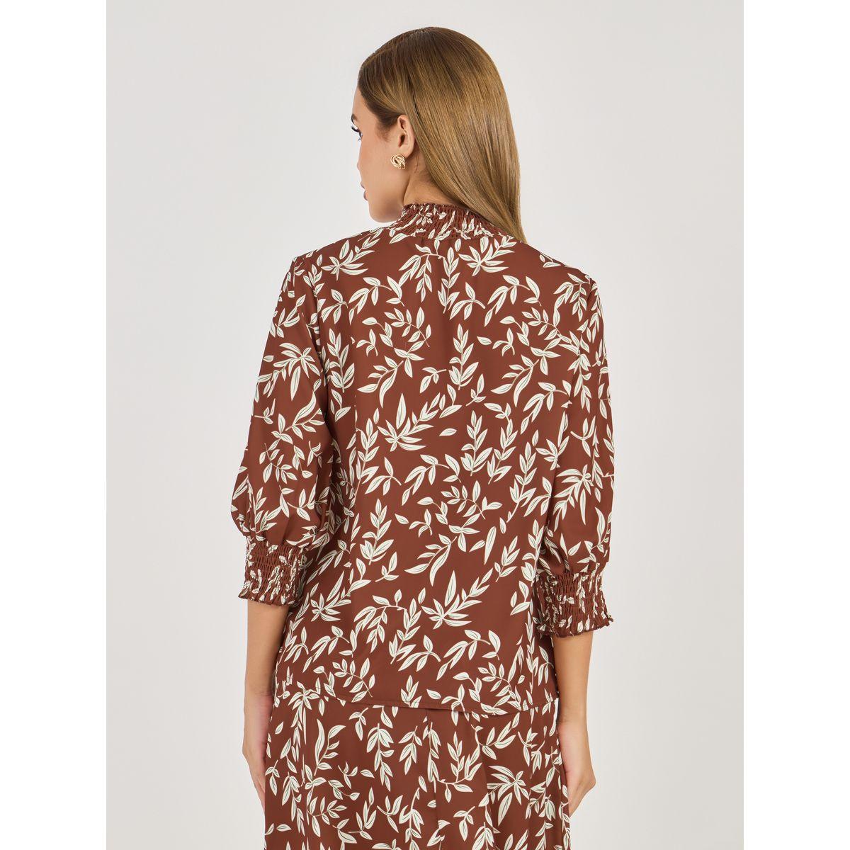 بلوزة بطبعة زهور وياقة عالية-women-clothing-shirtsandblouses-blouses-image-5