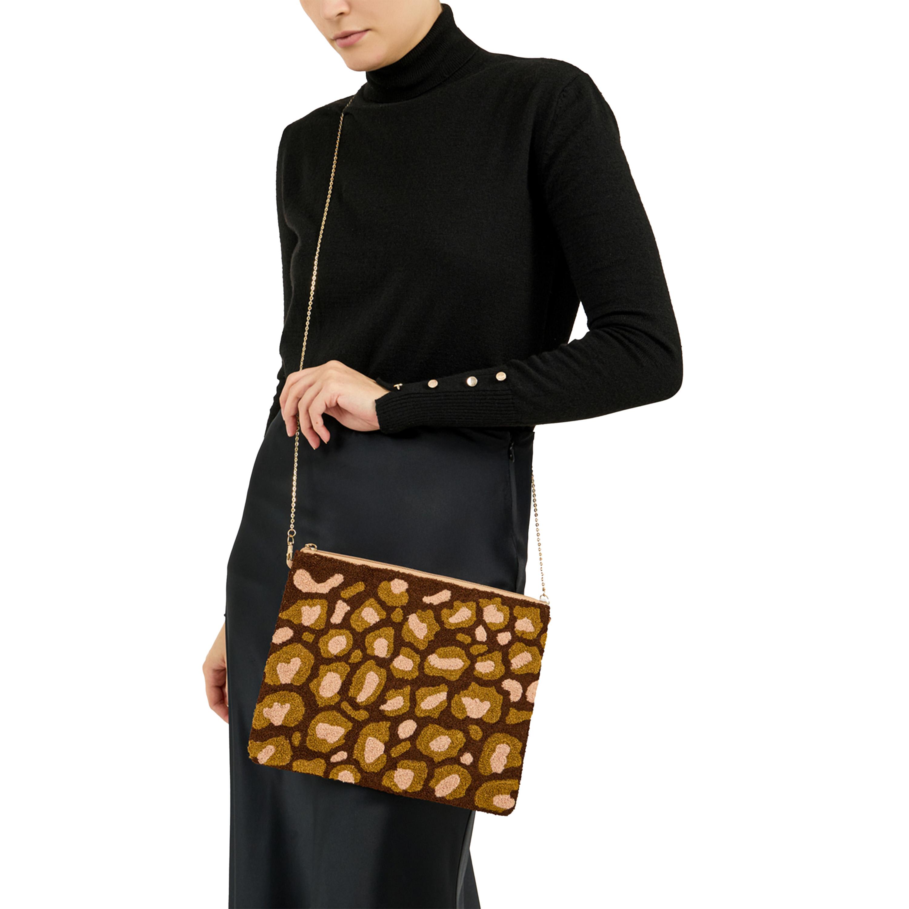 ستايلي - حقيبة كلاتش بطبعة حيوانات مع حزام سلسلة قابل للفصل-women-bagsandwallets-handbags-image-3