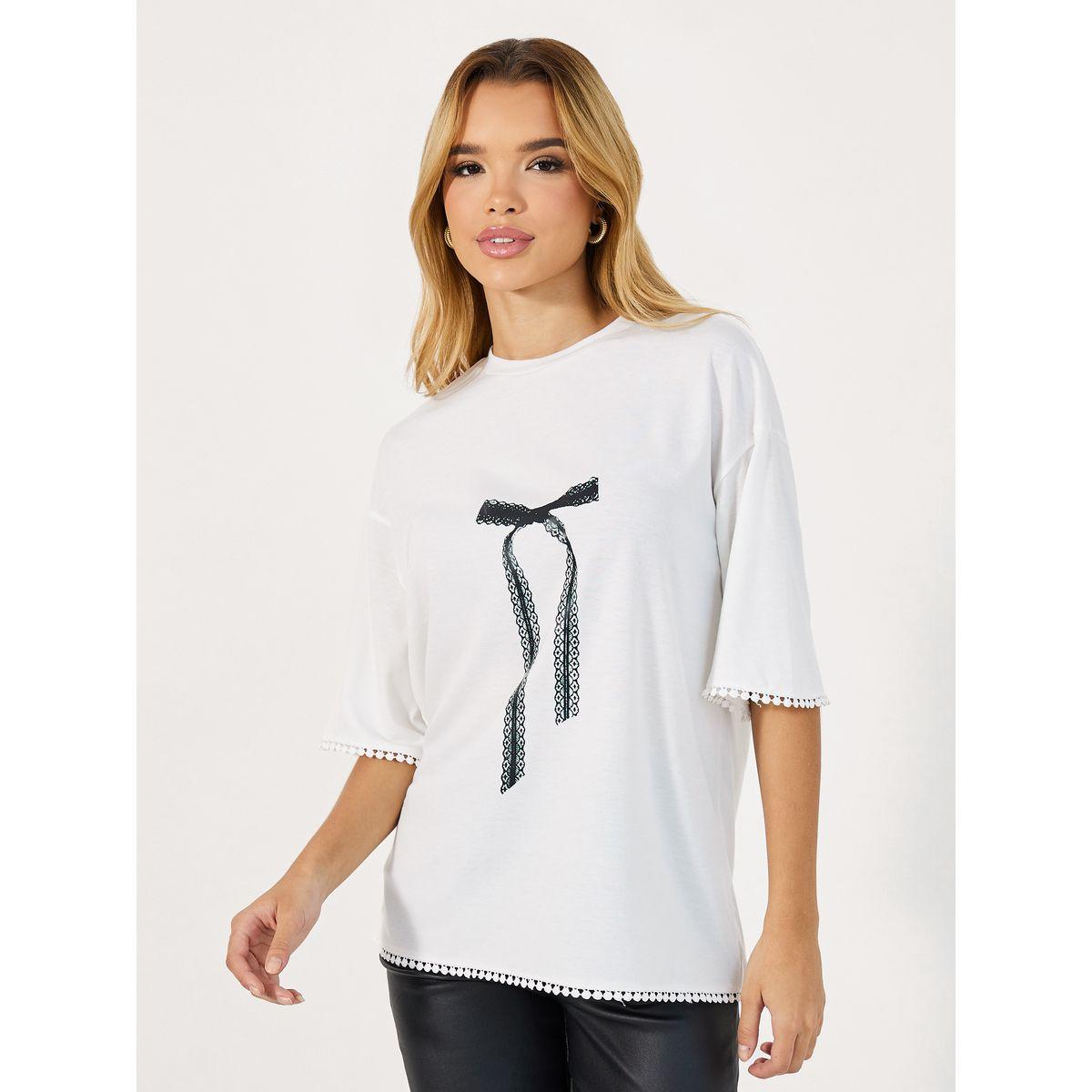Styli Graphic Print Dropped Shoulder Oversized T-shirtâ€‹-women-clothing-tshirts-image-1