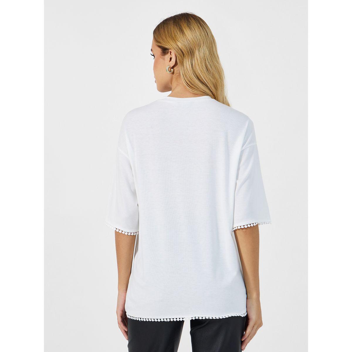 Styli Graphic Print Dropped Shoulder Oversized T-shirtâ€‹-women-clothing-tshirts-image-4