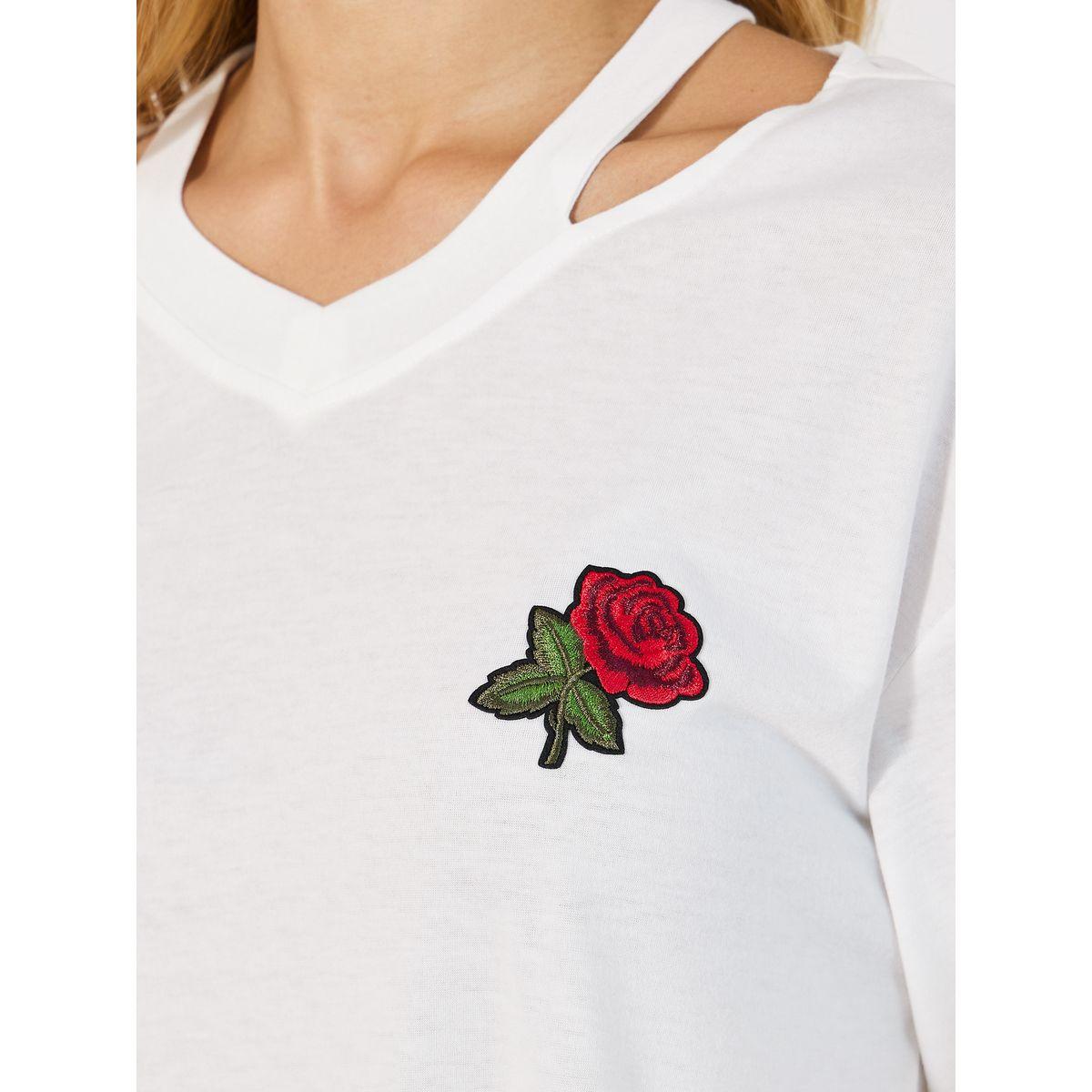 Styli Embroidered Short Sleeve Oversized V Neck  T-shirt-women-clothing-tshirts-image-3