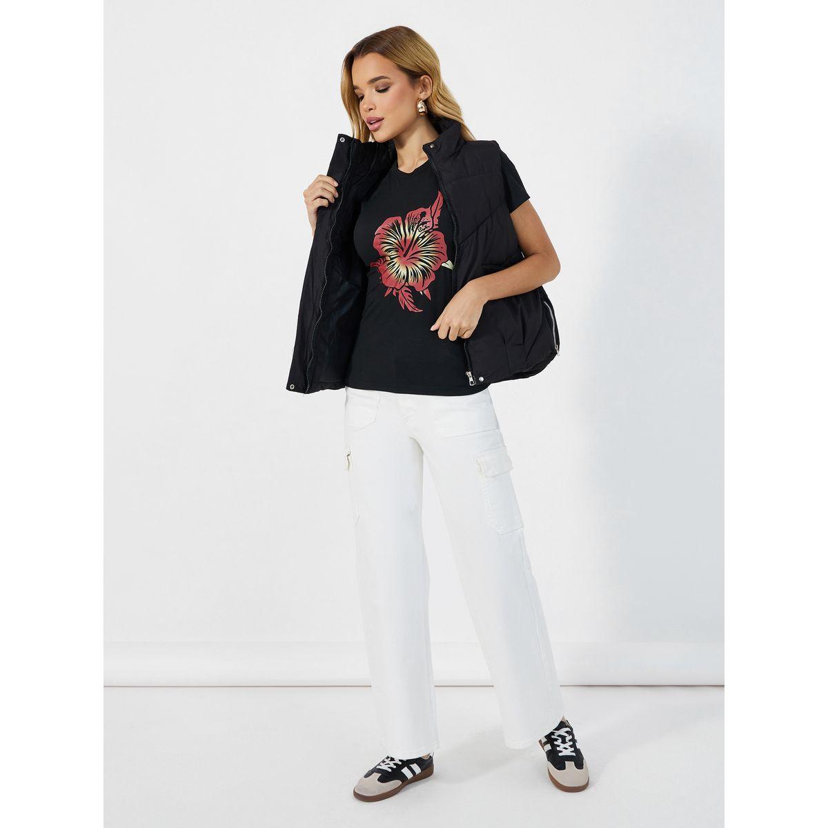 تيشيرت بياقة دائرية وطبعة جرافيك-women-clothing-tshirts-image-2