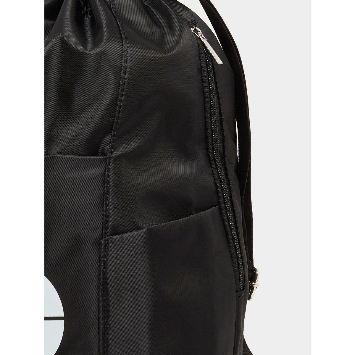 شنطة ظهر مطبعة مع تفاصيل جيوب-men-bags-image-4