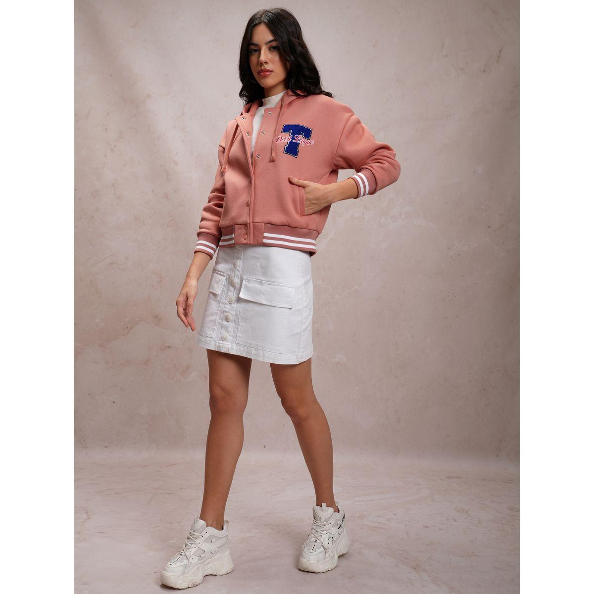 جاكيت فارسيتي بتفاصيل مُطرّزة وياقة هودي طوكيو توكيز × ستايلي-women-winterwear-coatsandjackets-jackets-image-2