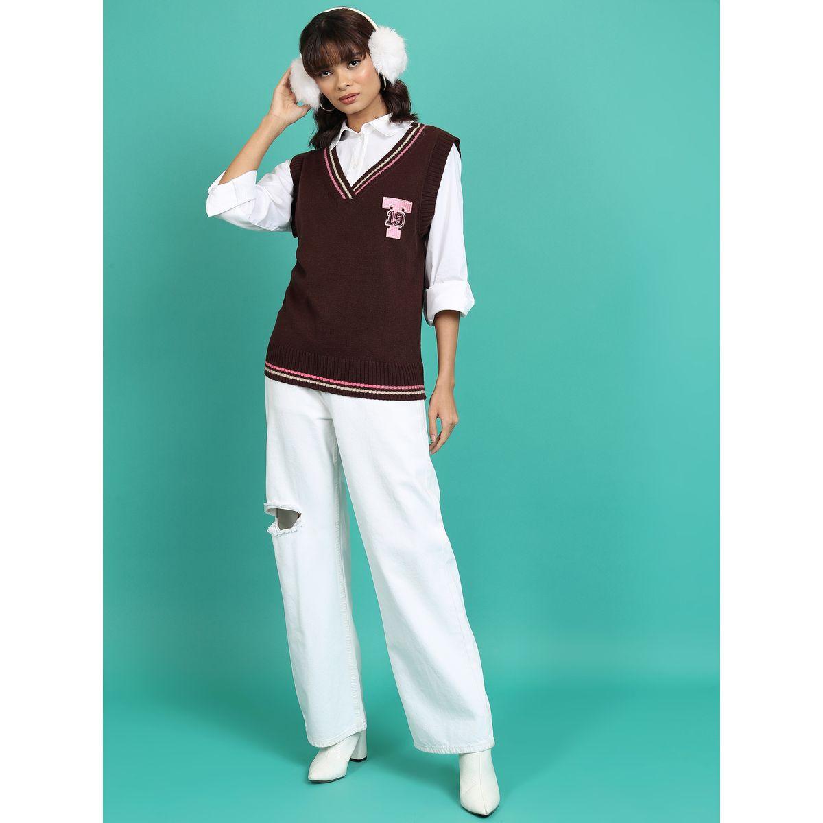 Tokyo Talkies X Styli  Contrast Striped Trim V-Neck Sleeveless Sweater-women-winterwear-cardigansandjumpers-jumpers-image-2