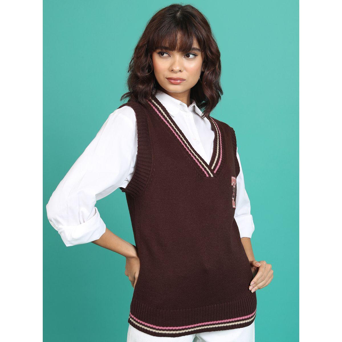 Tokyo Talkies X Styli  Contrast Striped Trim V-Neck Sleeveless Sweater-women-winterwear-cardigansandjumpers-jumpers-image-6