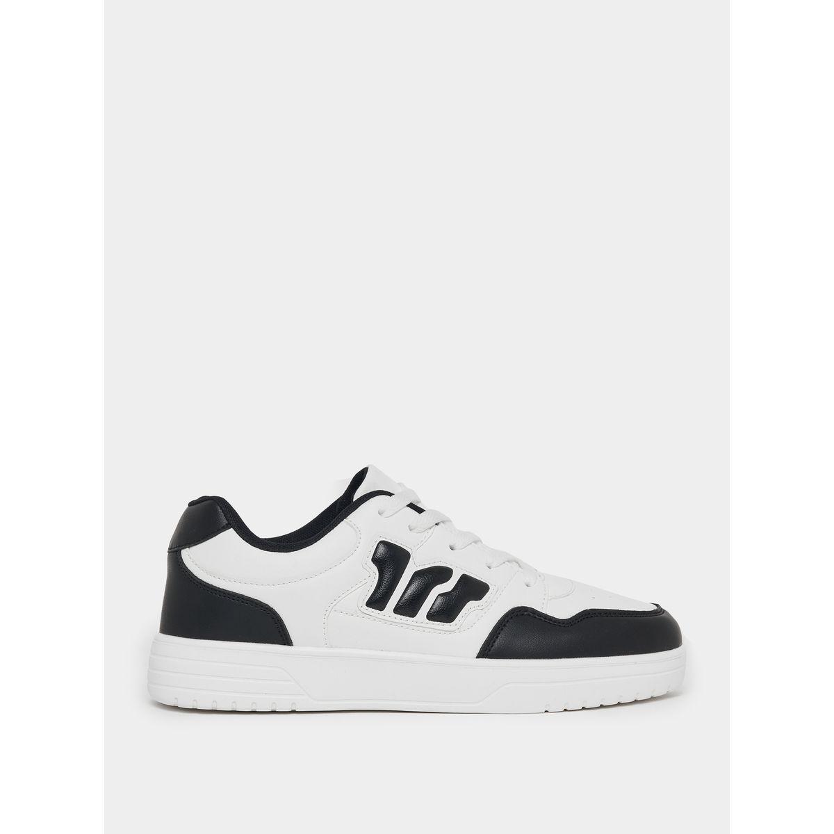 Styli Graphic Patch Work Lace Up Platform Sole Sneakers-men-shoes-sneakers-image-1