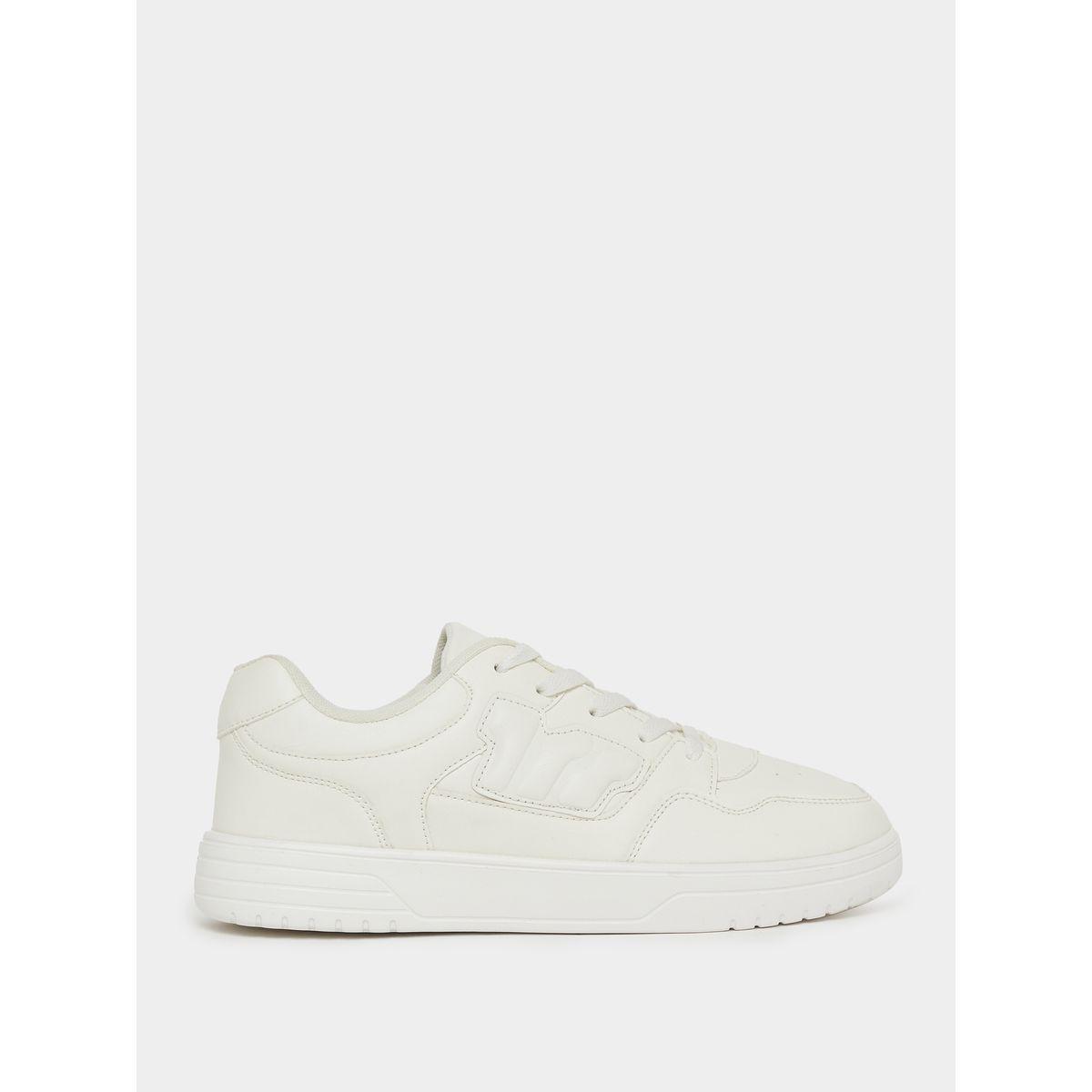 Styli Graphic Patch Work Lace Up Platform Sole Sneakers-men-shoes-sneakers-image-1
