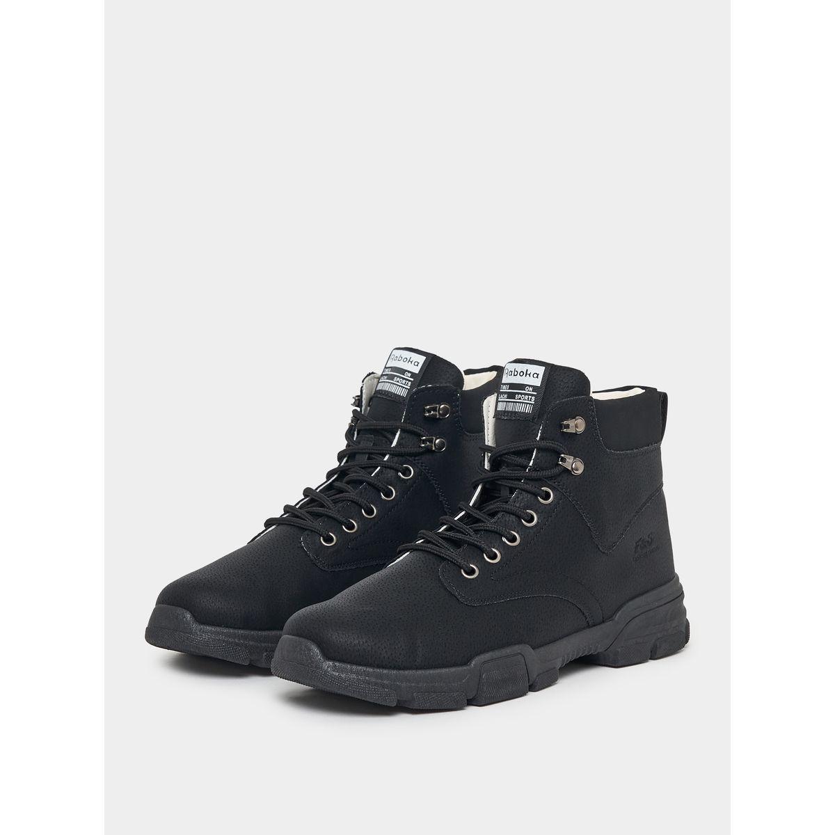 حذاء بوت مزين بدرزات ورباط غلق-men-shoes-boots-image-2