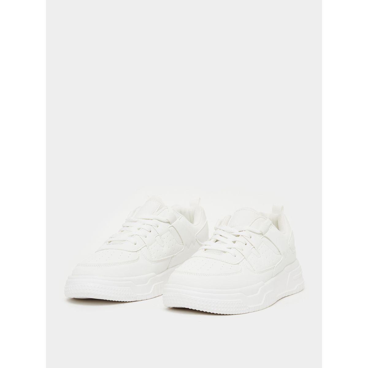 حذاء سنيكرز بنعل بلاتفورم ورباط غلق-men-shoes-sneakers-image-2