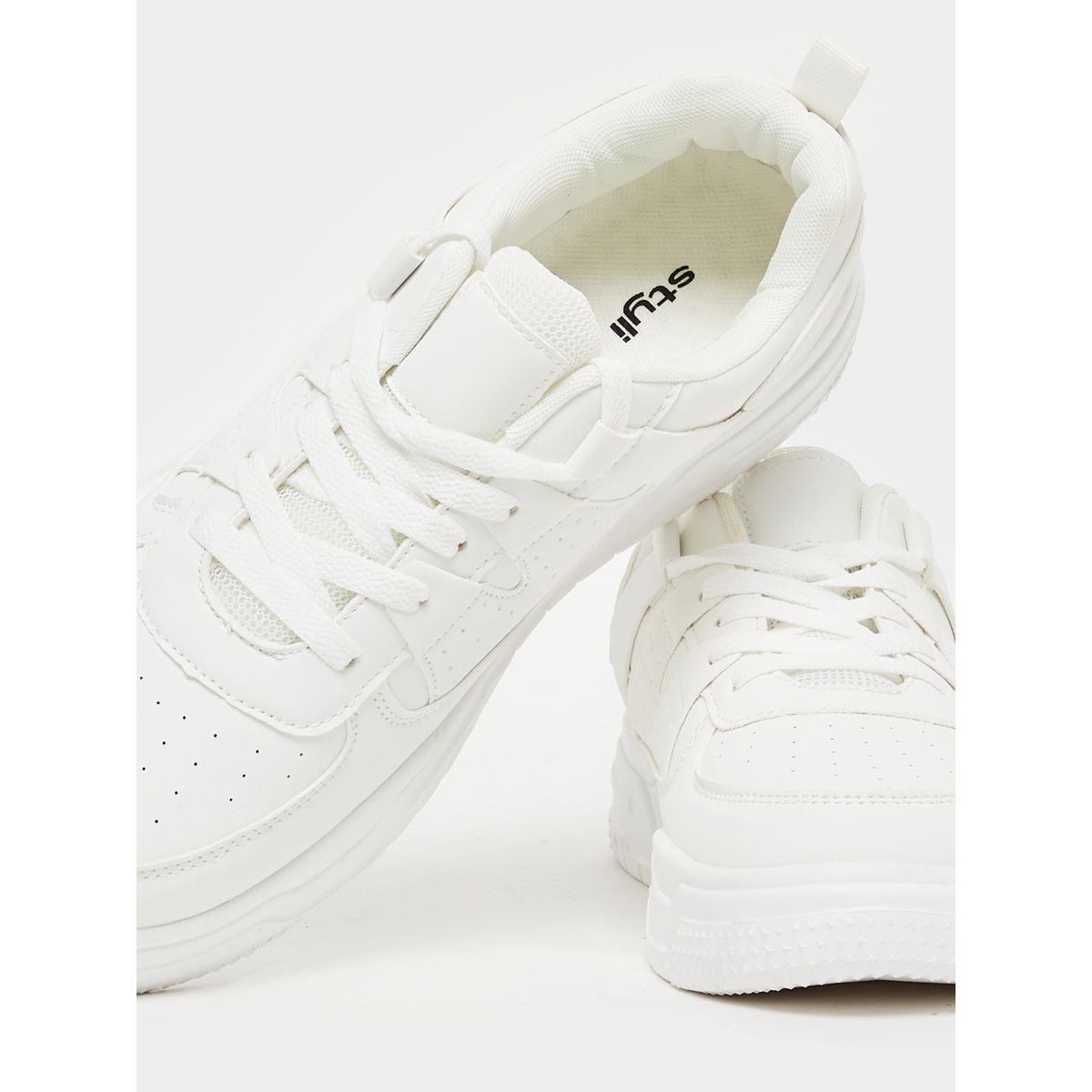 Styli Textured Platform Sole Lace Up Sneakers-men-shoes-sneakers-image-3