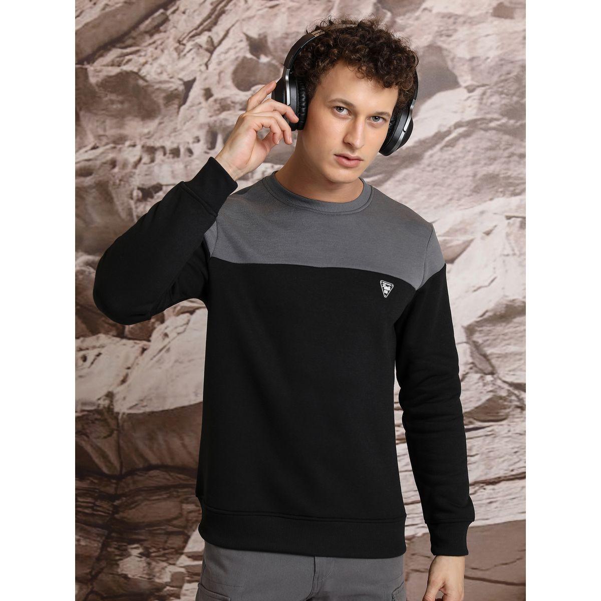 سويت شيرت بنمط كتل الالوان مع شارة كيتش × ستايلي-men-winterwear-hoodiesandsweatshirts-image-1