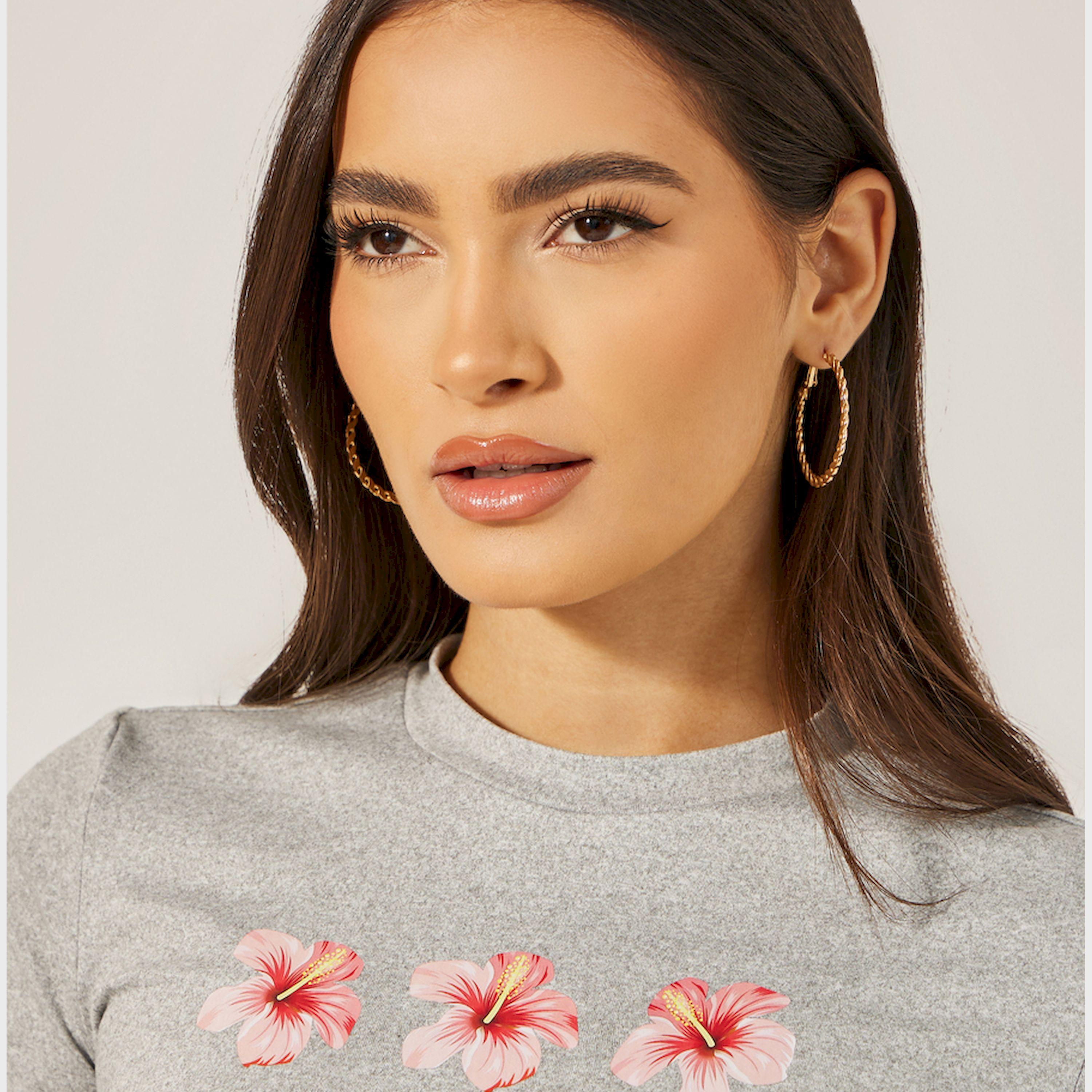 Styli Mini Floral Graphic Print Fitted Crop T-Shirt-women-clothing-tshirts-image-4