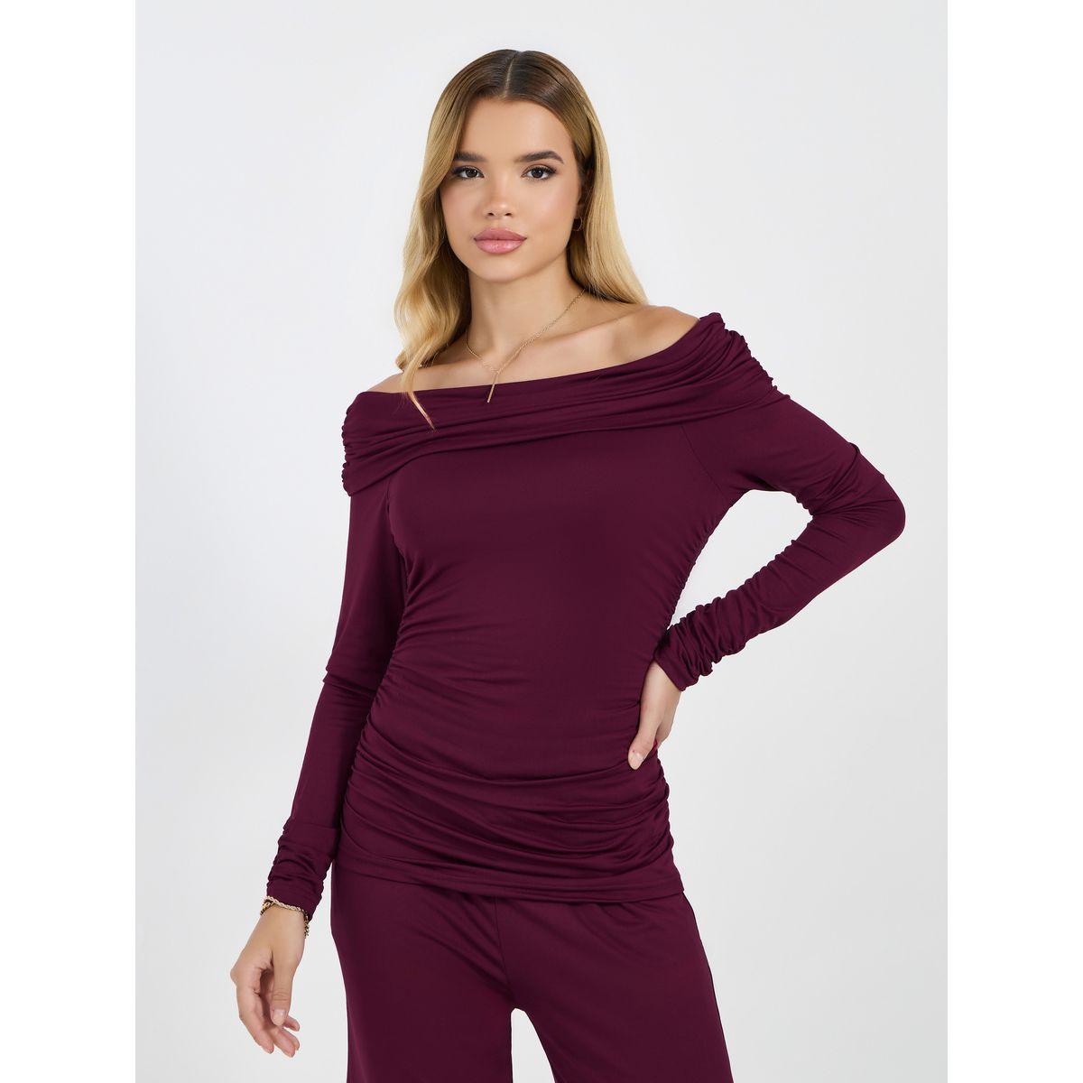 طقم منسق من بنطال بأرجل واسعة وبلوزة بأكتاف مكشوفة-women-clothing-coordsets-image-2