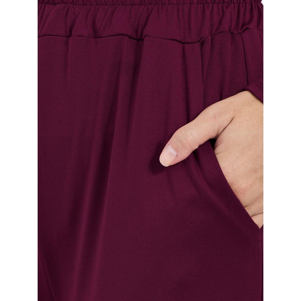 طقم منسق من بنطال بأرجل واسعة وبلوزة بأكتاف مكشوفة-women-clothing-coordsets-image-6