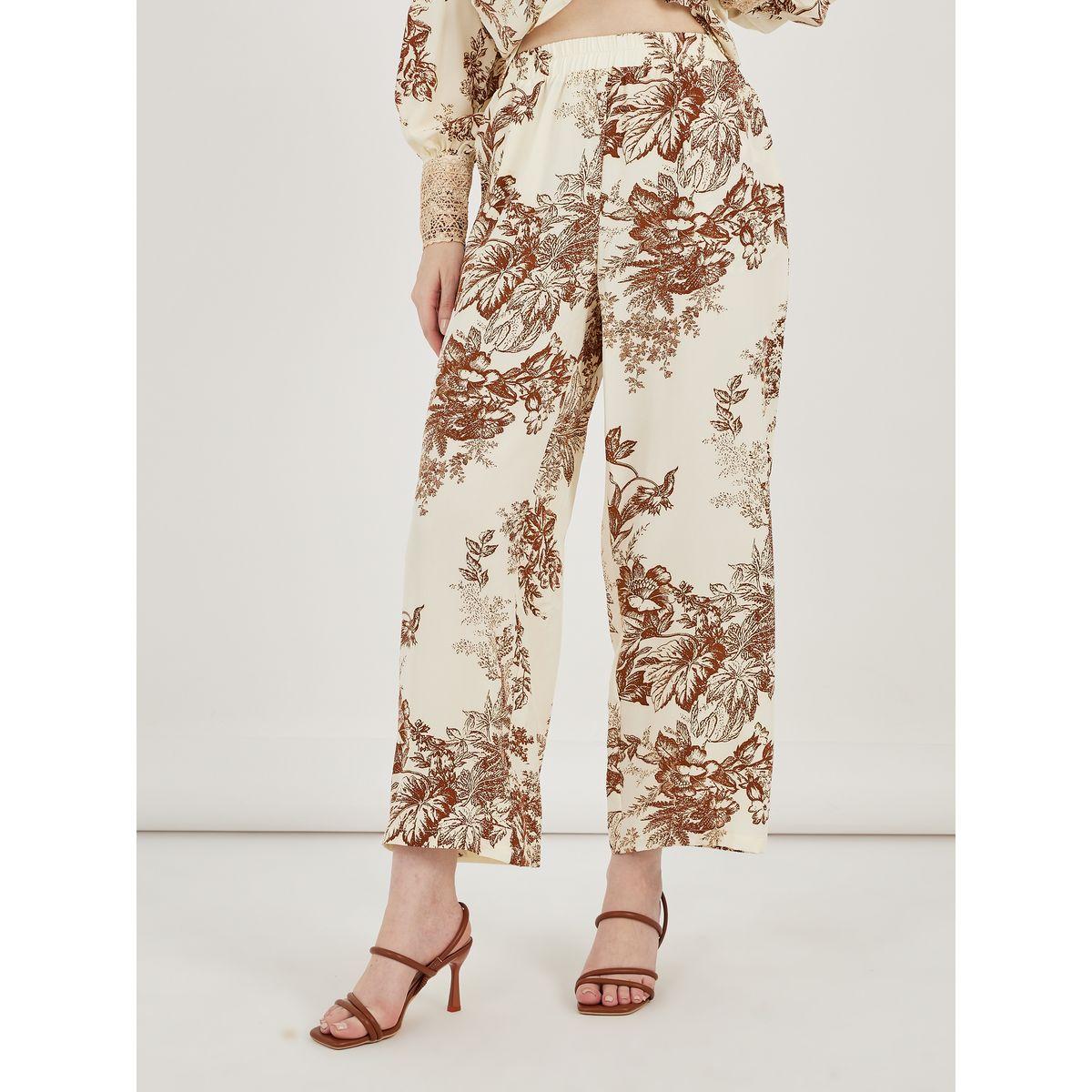 Amirah X Styli All Over Print Lace Insert Shirt & Straight Leg Pants Modest Set-women-clothing-coordsets-image-4